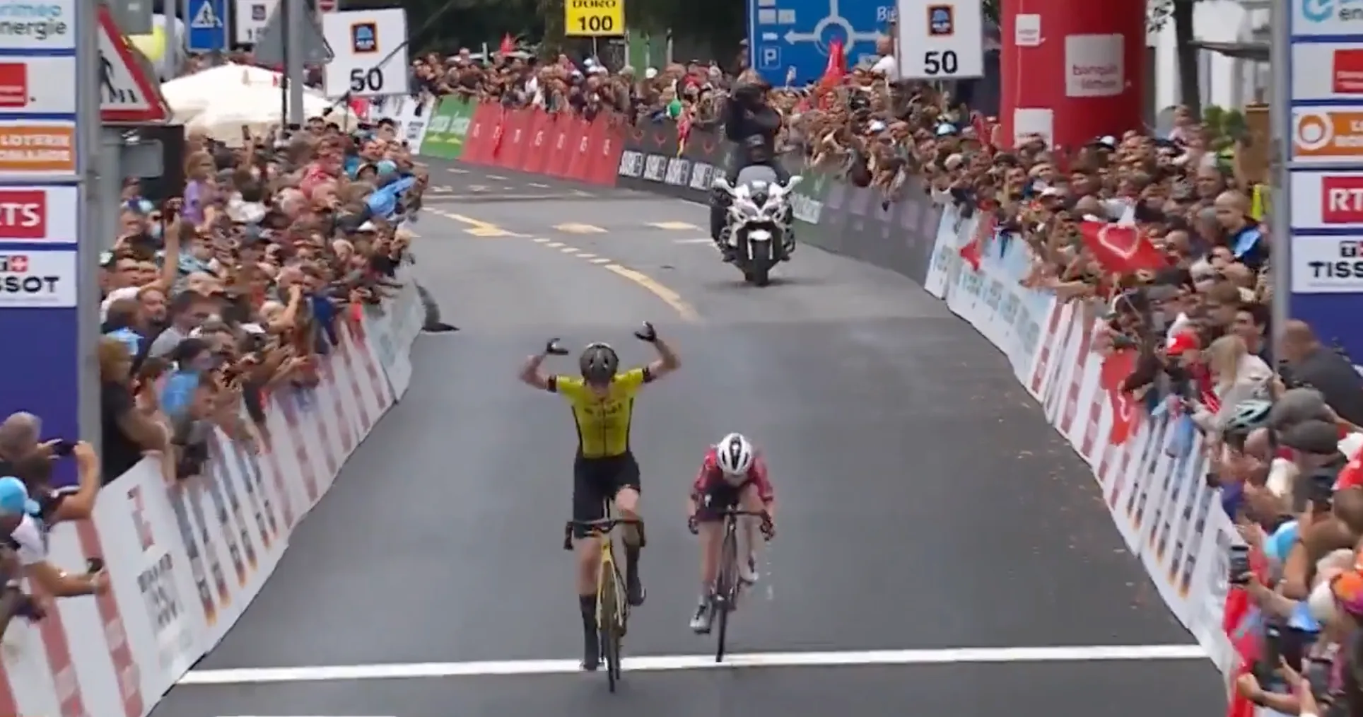 Lotte Kopecky is eindwinnares Ronde van Romandië, Riejanne Markus wint slotrit