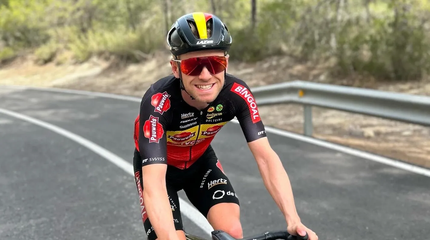 Eli Iserbyt moet wat kwijt over Mathieu van der Poel: ‘Ik heb dat nooit geloofd’