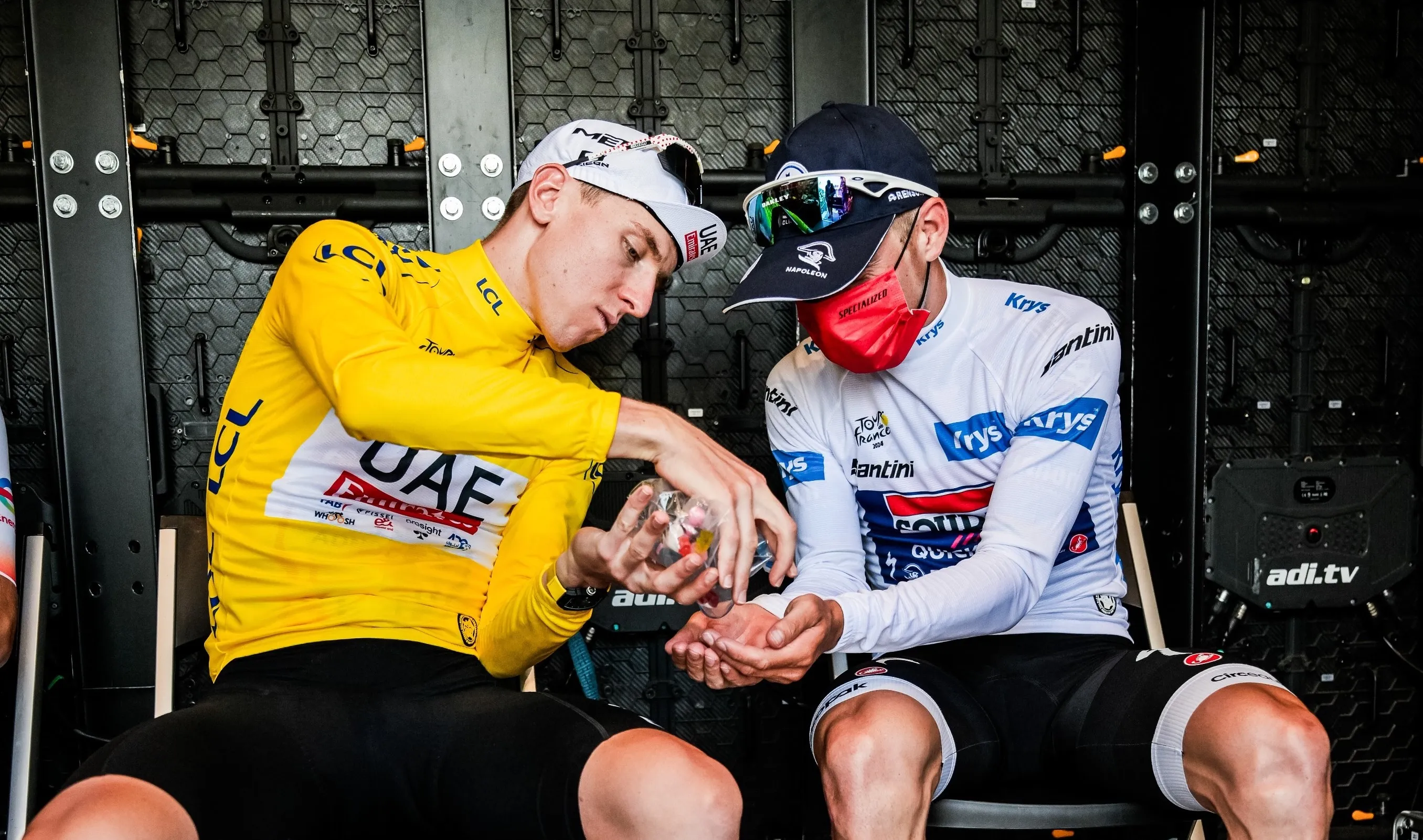 Tadej Pogacar over band met Remco Evenepoel: 'Hij is een hele coole jongen'