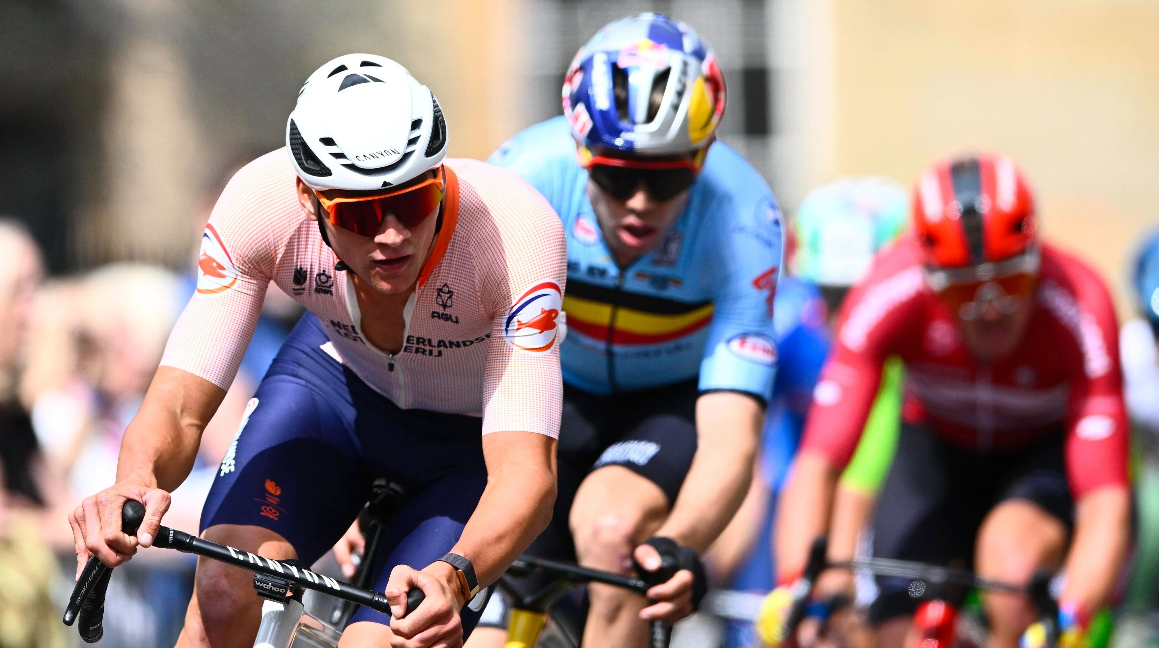 Na Wout van Aert en Mathieu van der Poel, haakt nog een topper af voor WK in Rwanda