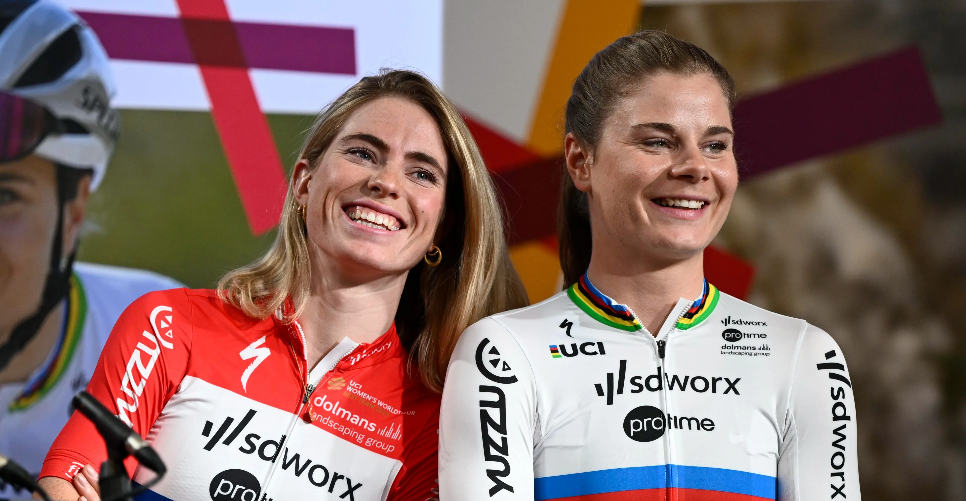 Hallelujah! Zoveel verdienen Lotte Kopecky & Demi Vollering per jaar