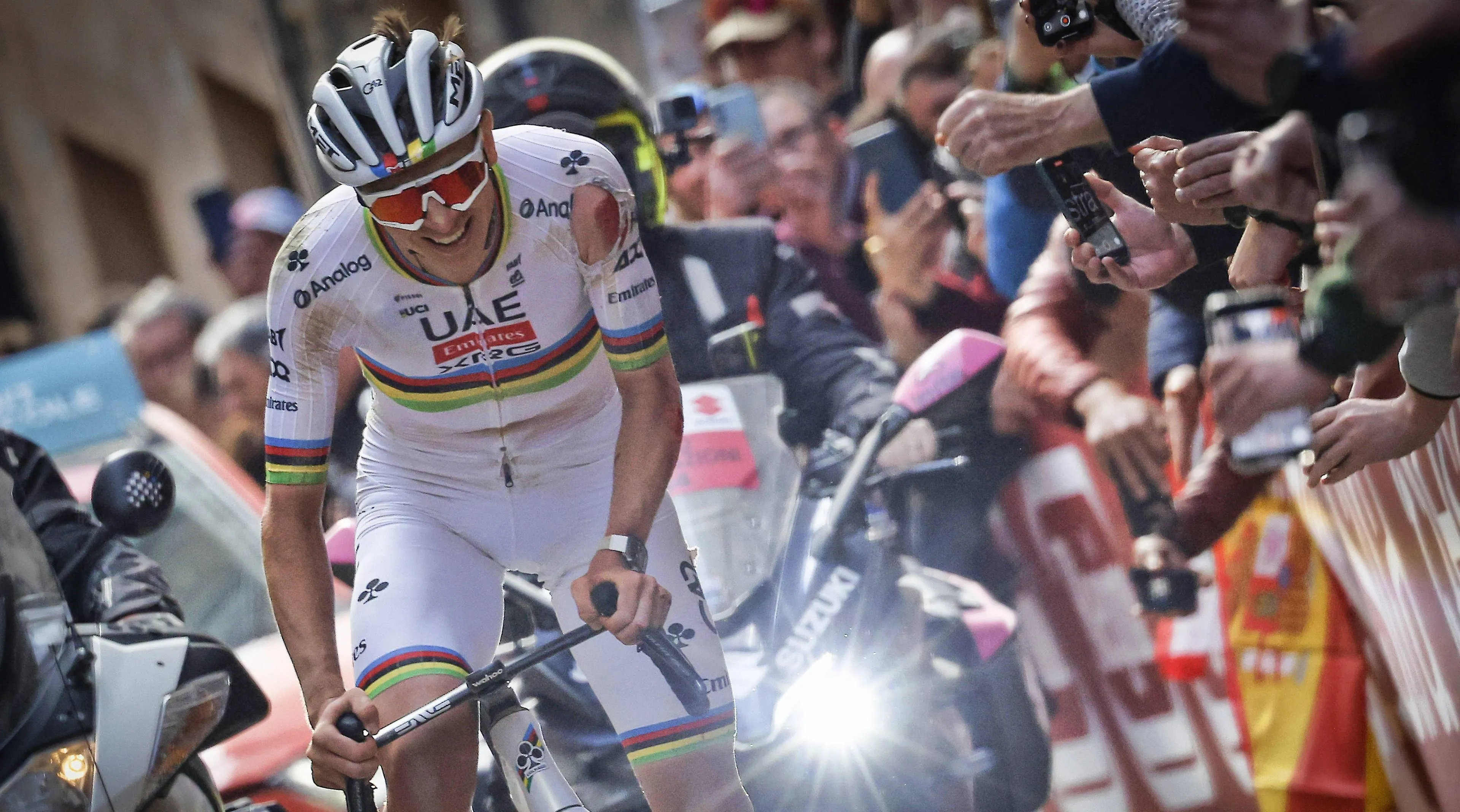 Breuken, kneuzingen & hechtingen: het lange medisch bulletin van de Strade Bianche