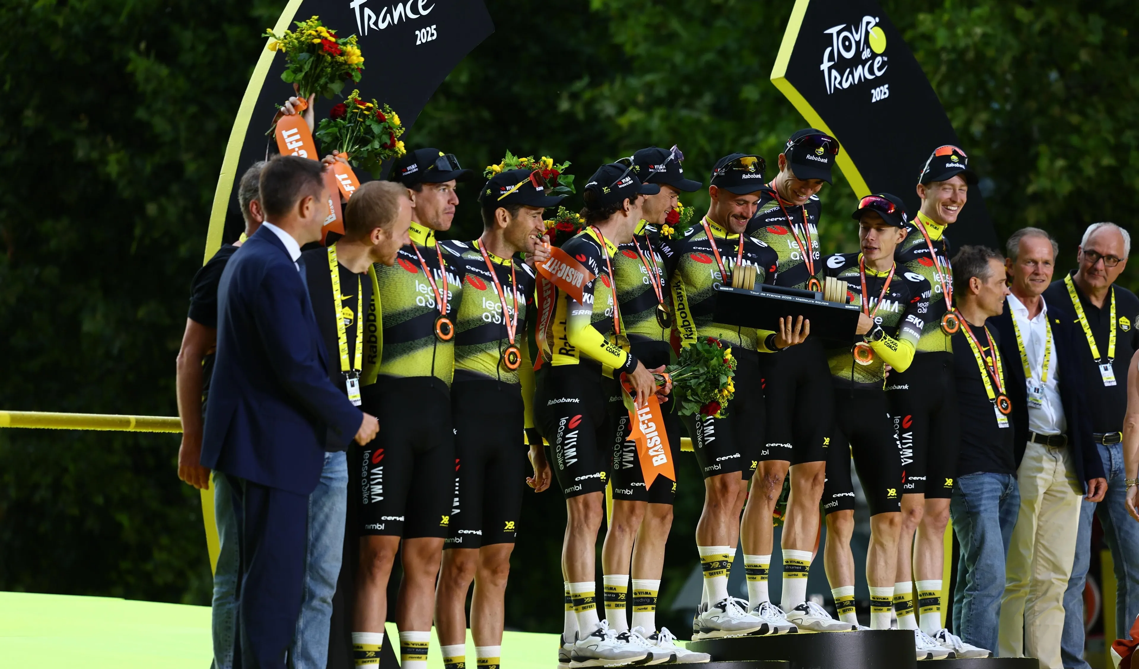 PHOTONEWS_11158235-082