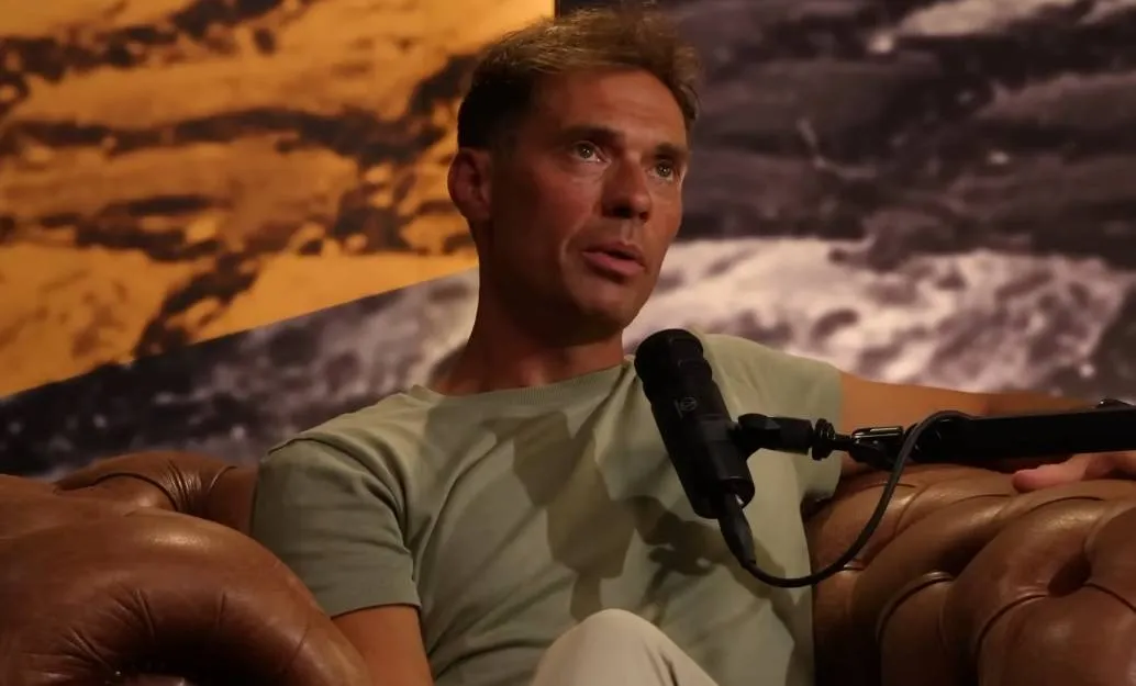 Schermopname_12-3-2026_131348_www.youtube.com