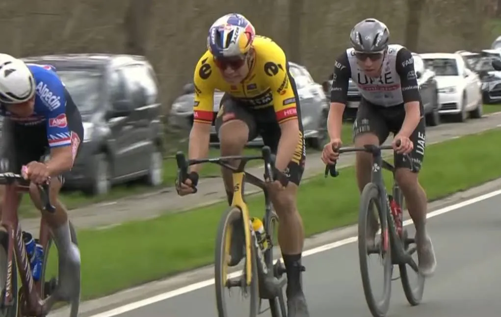 Schermopname_12-3-2026_133329_www.youtube.com