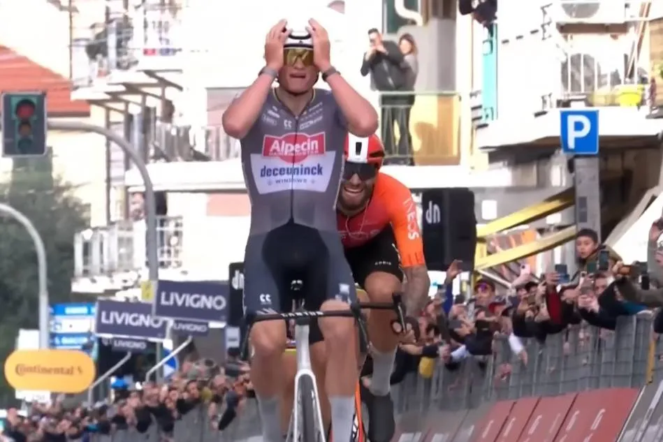 Schermopname_16-3-2026_72832_www.youtube.com