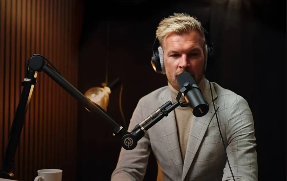 Schermopname_20-3-2026_214848_www.youtube.com