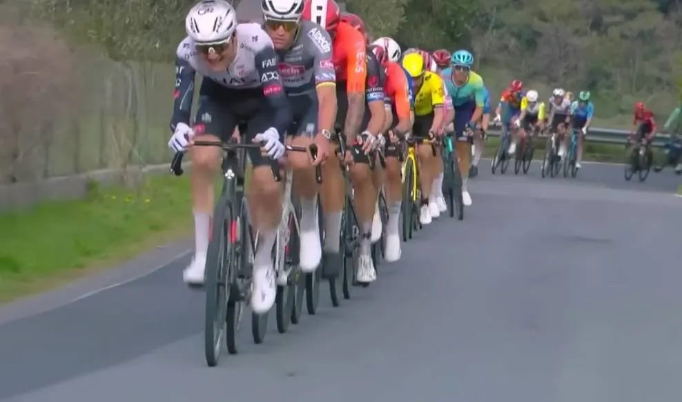 Schermopname_20-3-2026_75739_www.youtube.com