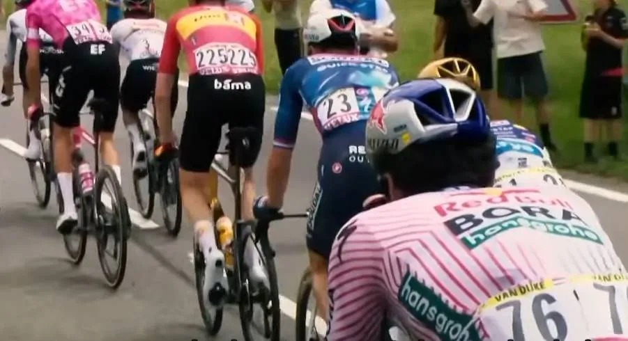 Schermopname_20-3-2026_83121_www.youtube.com