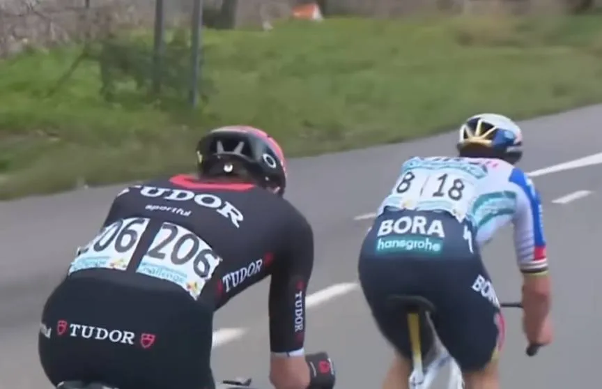 Schermopname_20-3-2026_8428_www.youtube.com