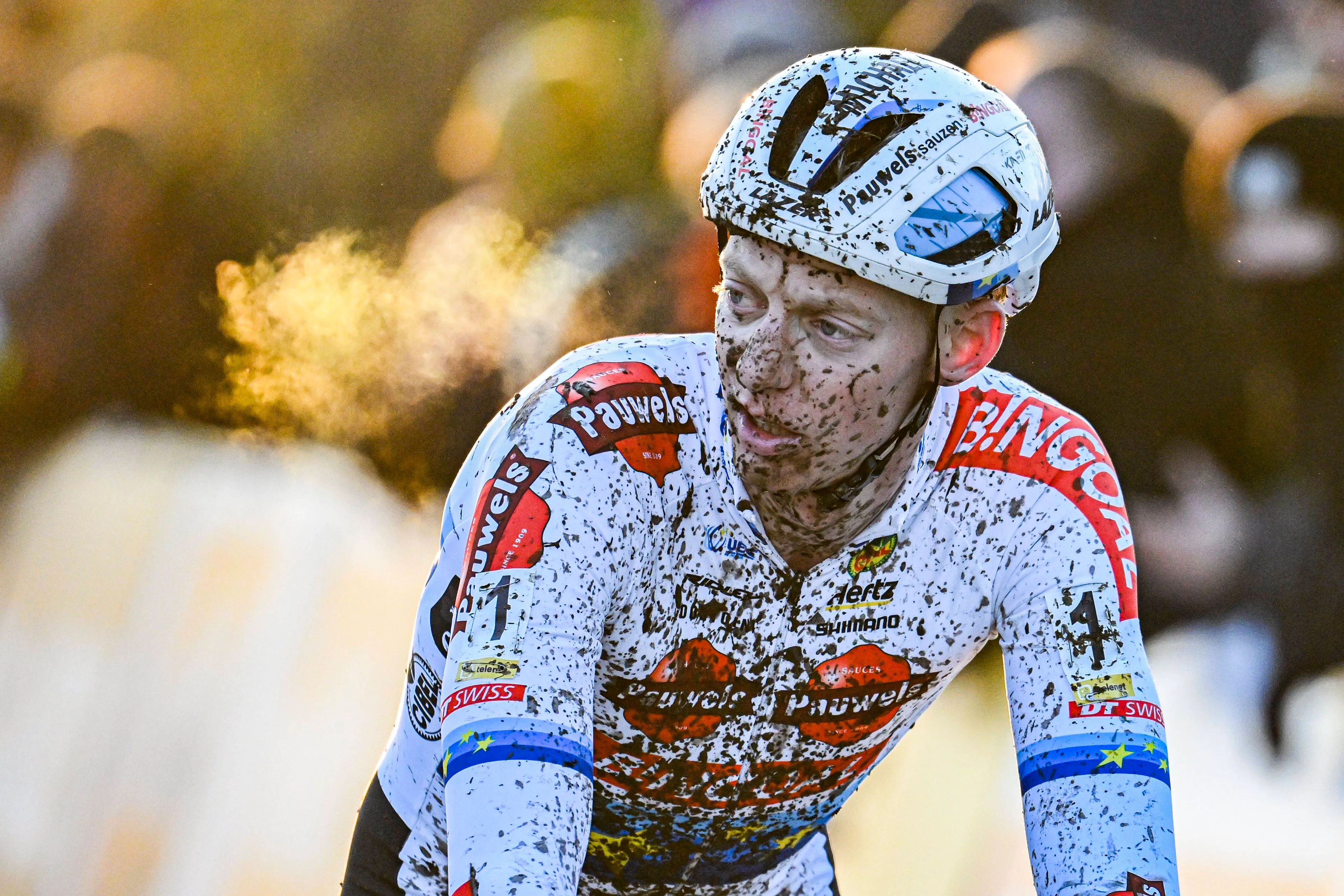Geen Wout van Aert in Belgische ploeg voor UCI Wereldbeker in Namen