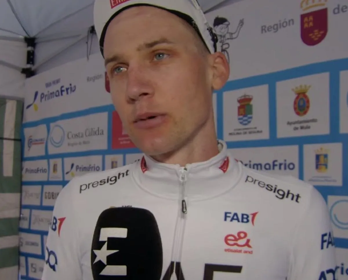 Tim Wellens: "Ik dacht na over hoe ik de koers tegen Wout kon winnen, maar ik zag niet veel scenario's."