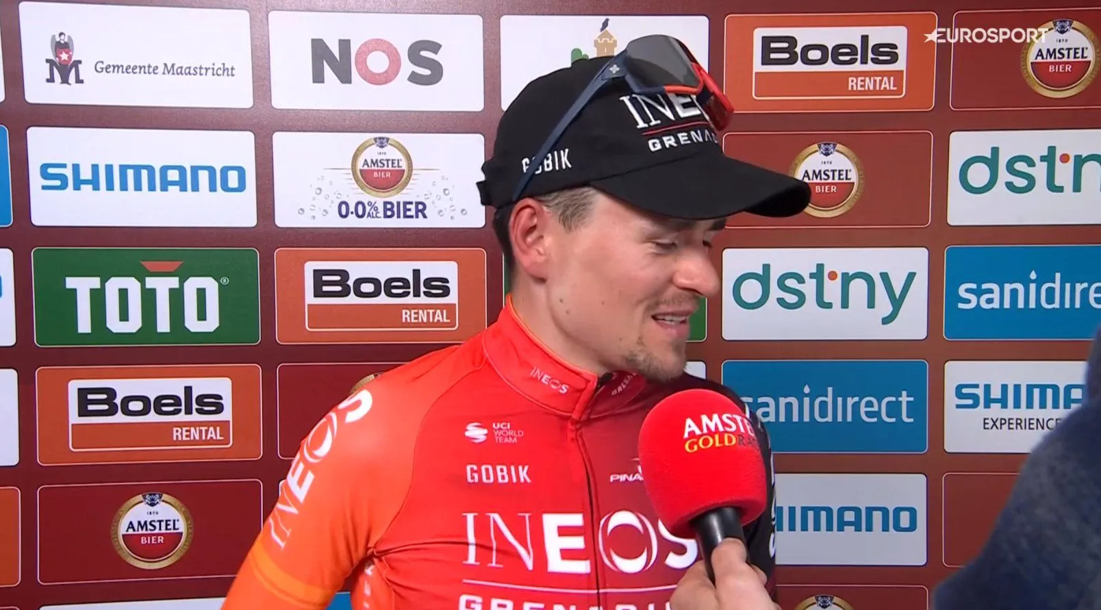 "Ik wilde zeggen dat het geweldig is om voor de tweede keer te winnen, maar dat zou wel eens voor controverse kunnen zorgen" - Tom Pidcock reageert op geweldige Amstel Gold Race overwinning