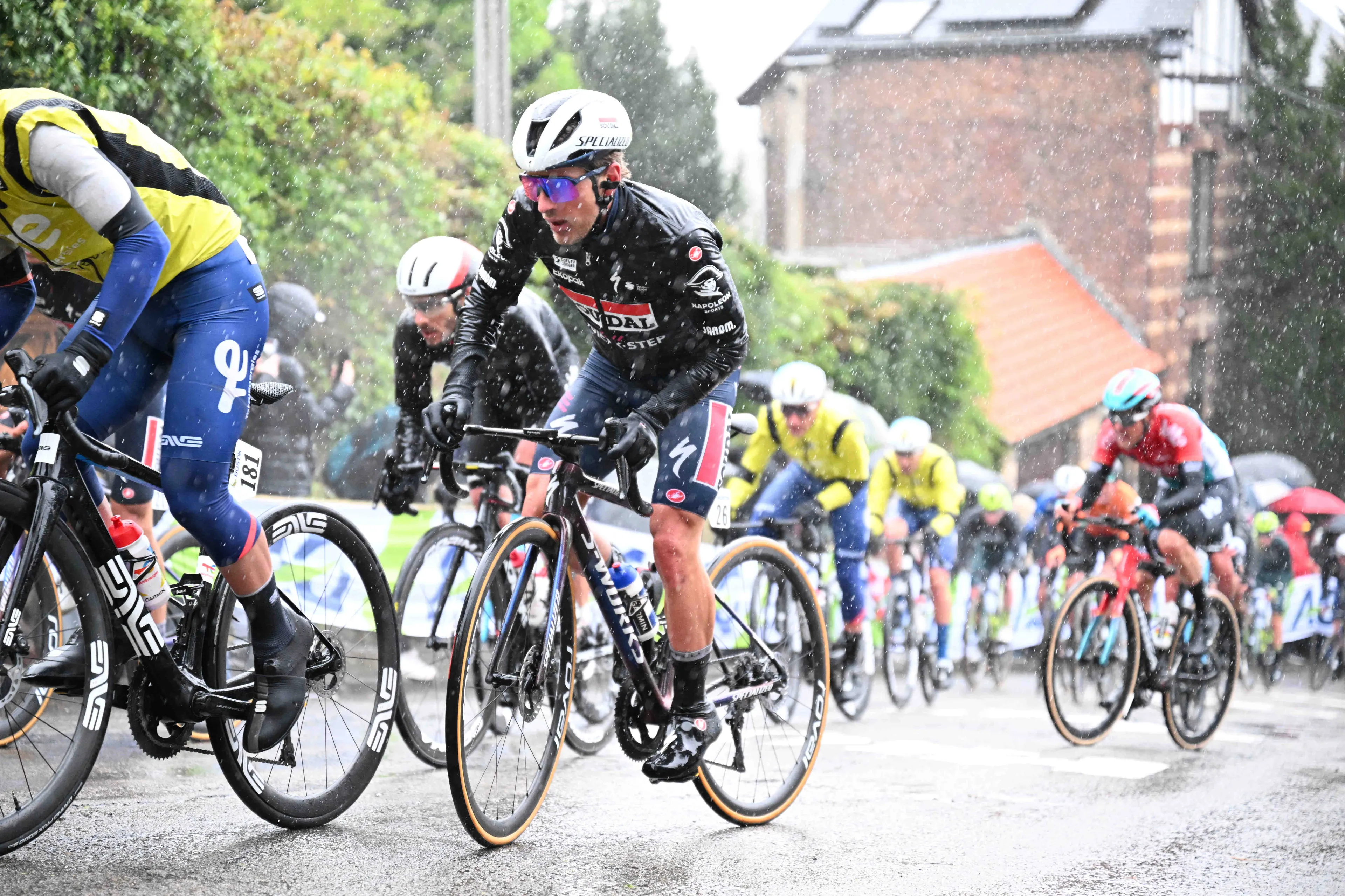 "Het was een zware dag" - Ilan van Wilder verliest podiumplaats in Romandië maar is tevreden als anderen kraken