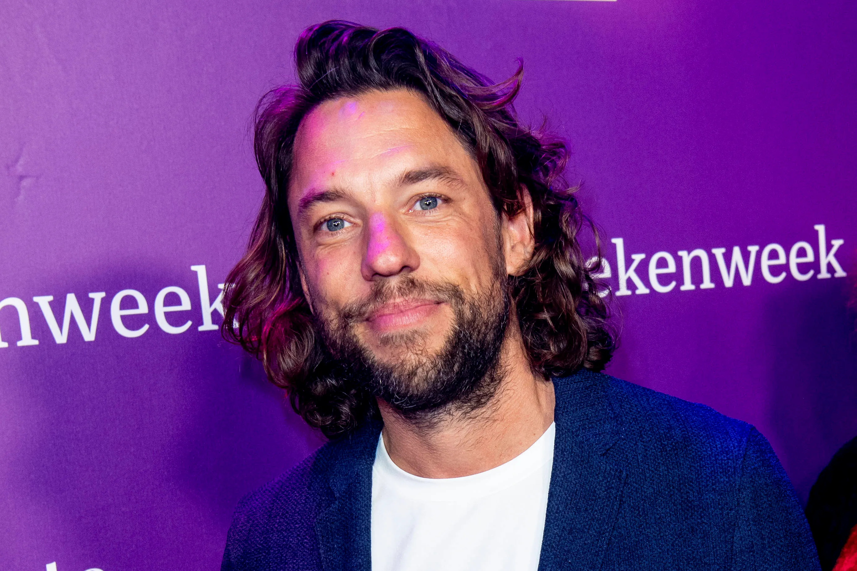 "Ik werd wakker in een ambulance" - Florian Vermeersch redt Thomas Dekker na een trainingsincident