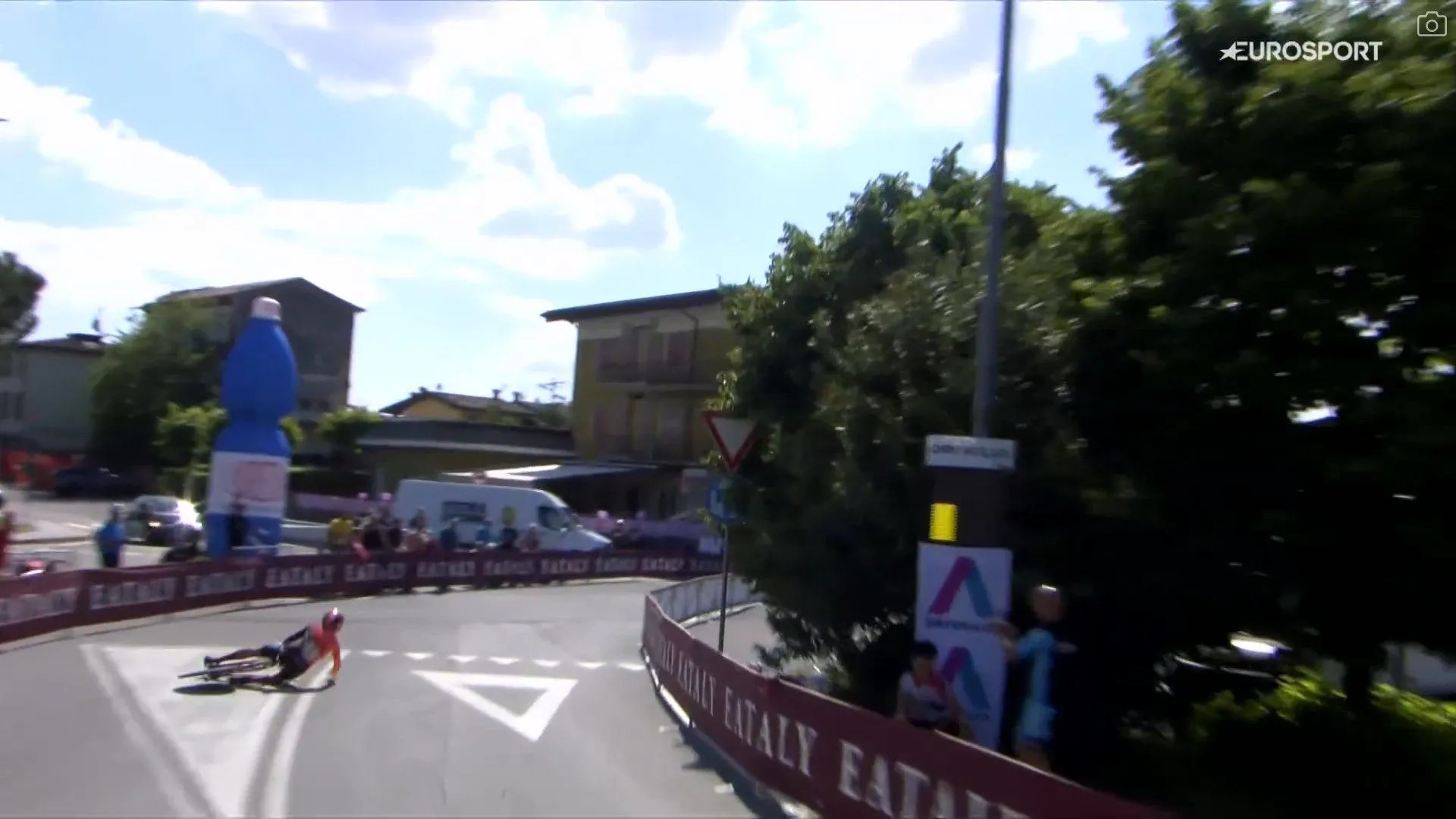 Medisch rapport en uitvallers  | Update na 15e etappe Giro d'Italia: Slechts één opgave na zware tocht door de bergen