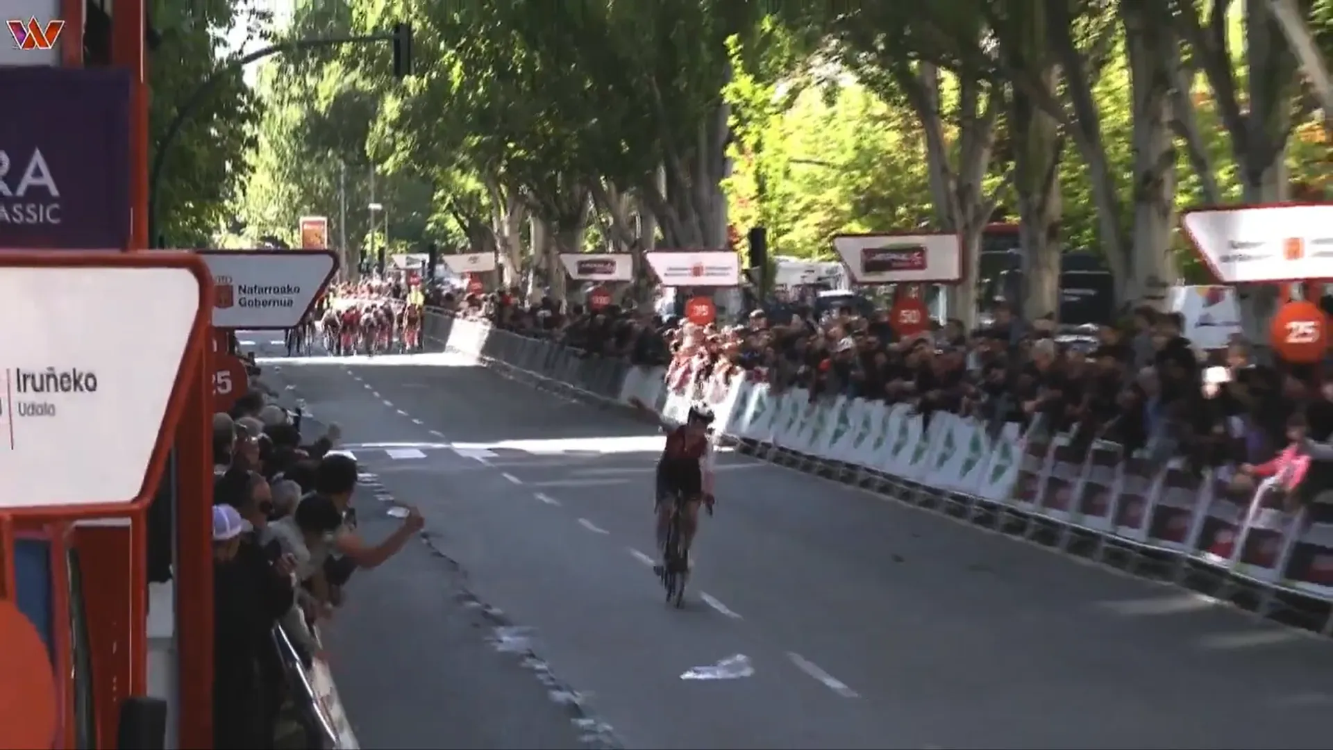 Nog meer succes voor Cofidis! Hannah Ludwig verslaat Arlenis Sierra en Shirin Van Anrooij op de streep en pakt de zege in Navarra Women's Classic 2024