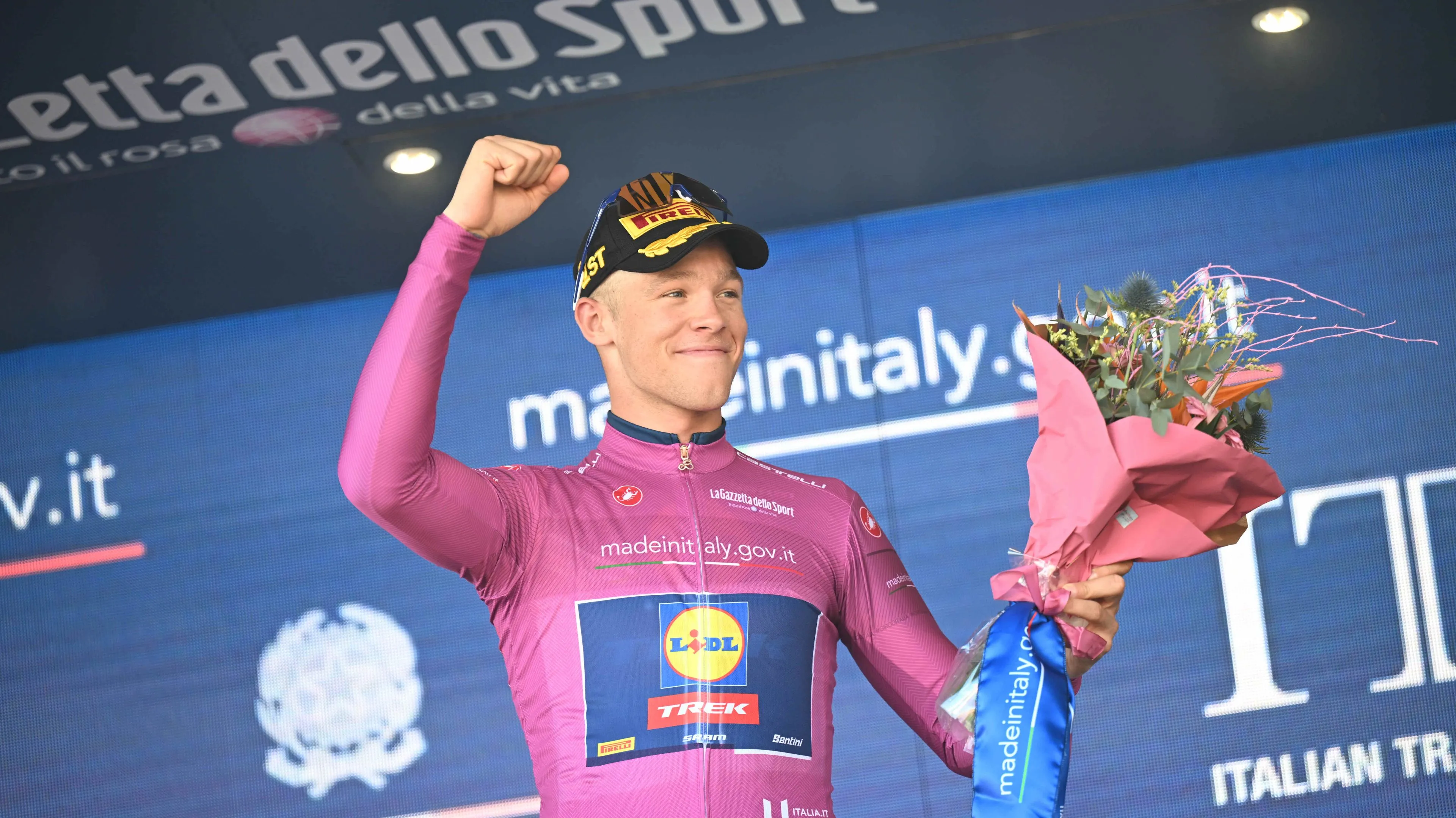 Jonathan Milan probeert positief te blijven na sprint voor de vijfde plaats: "In zekere zin ben ik blij dat een baanrenner als Benjamin heeft gewonnen, hij verdient het"