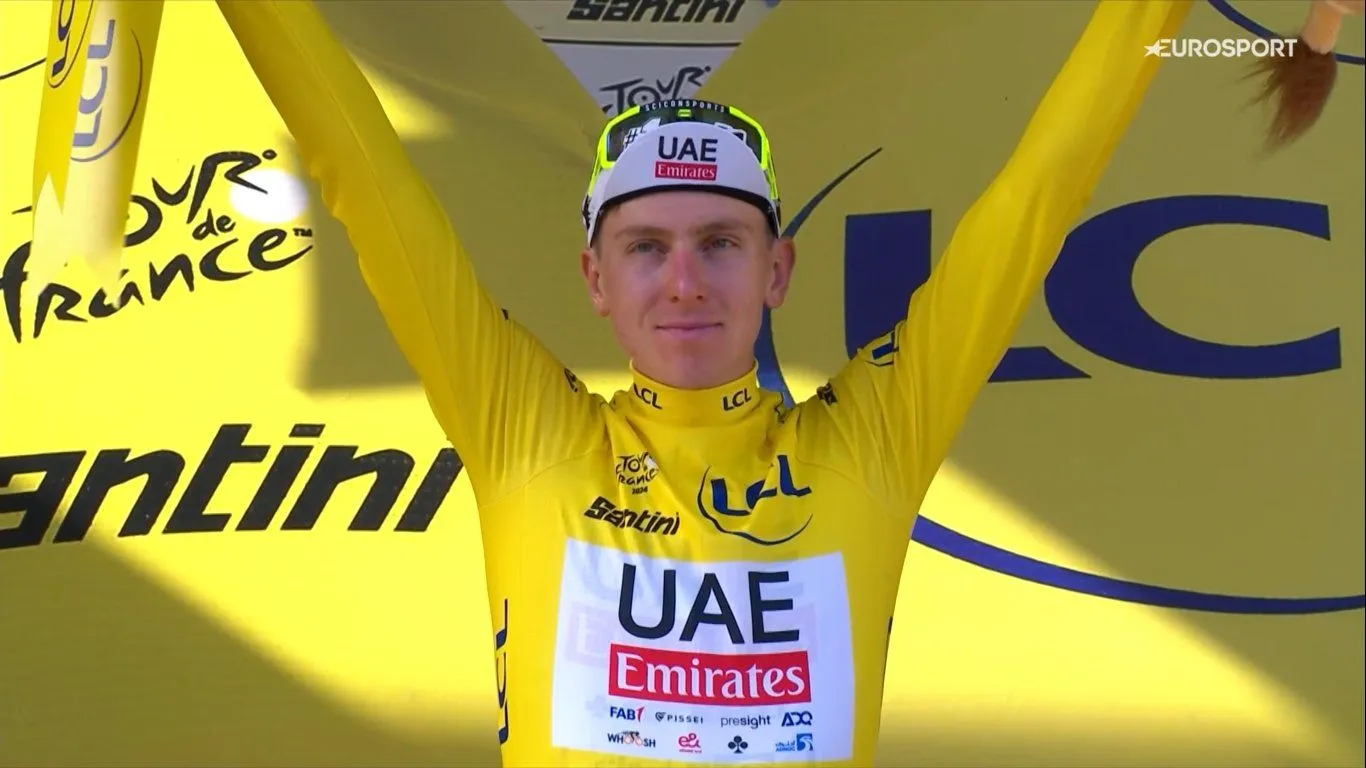 Tadej Pogacar "niet verrast" door niveau Jonas Vingegaard in Tour de France: "Het is het wielrennen waar we allemaal van moeten houden"