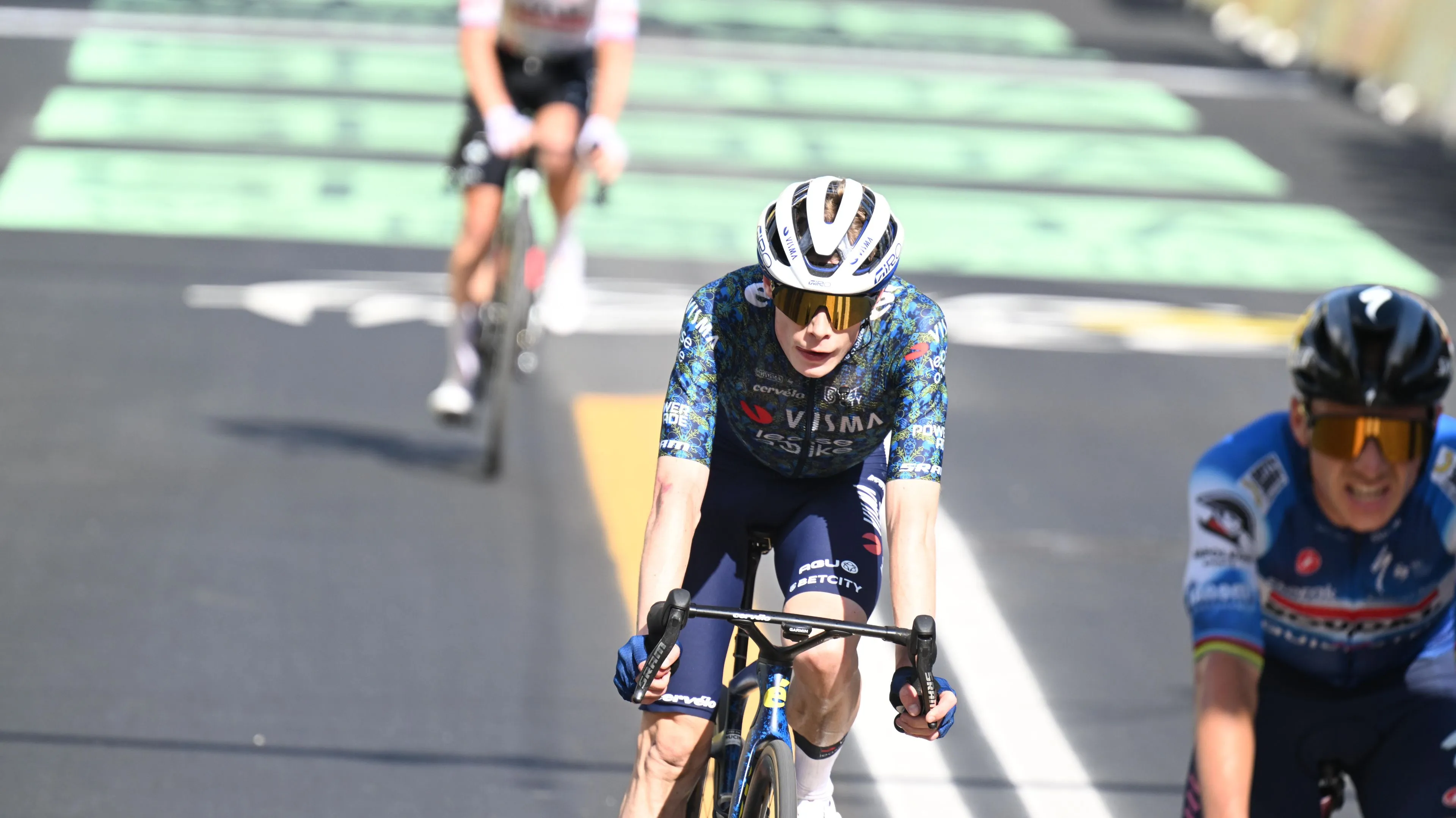 "Ik twijfelde aan mezelf... Nu kan ik zeggen dat ik terug ben!" - Jonas Vingegaard groeit in vertrouwen na eerste Tour de France-aanval van Tadej Pogacar