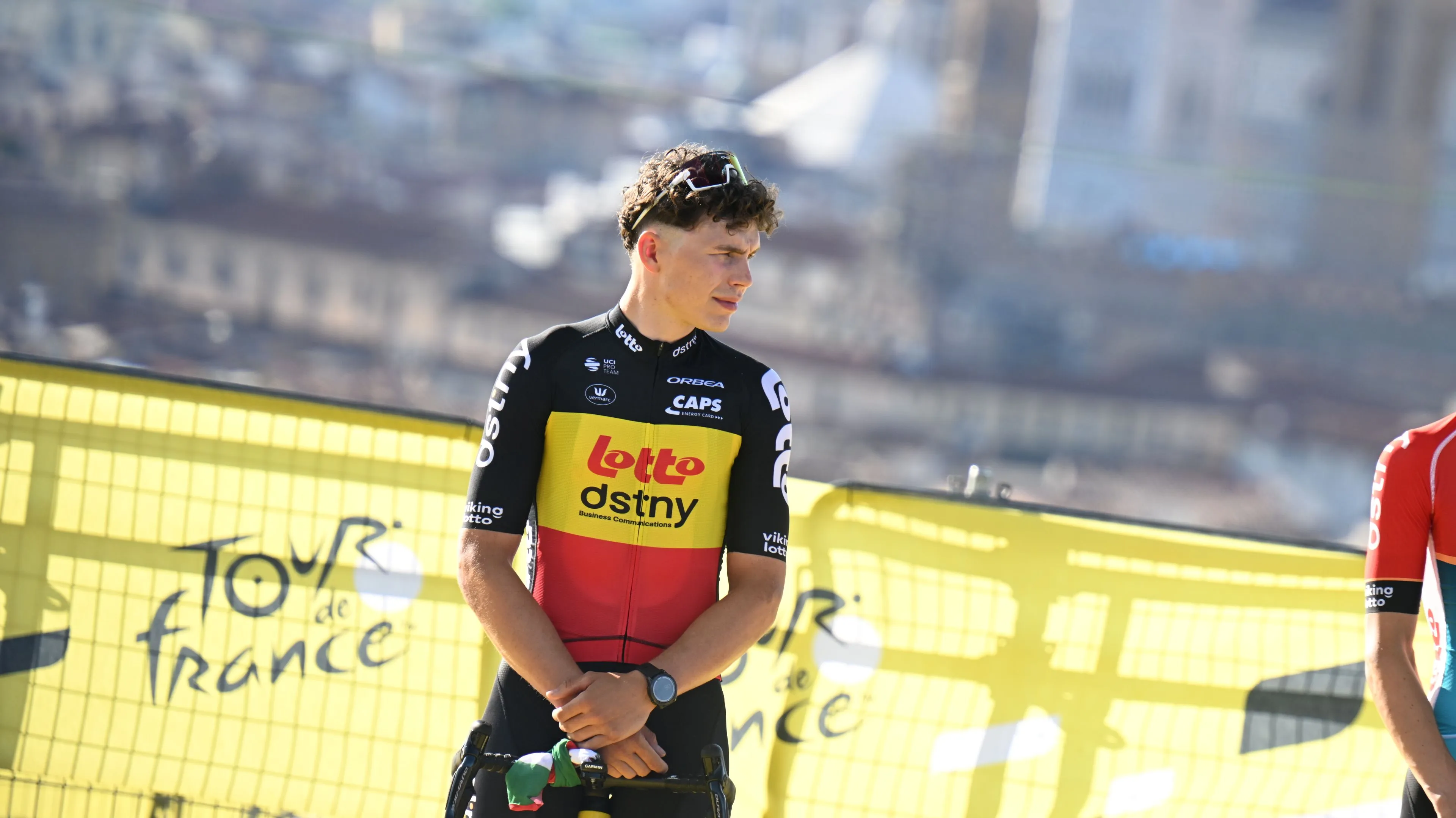UCI Wereldranglijst Update: Tadej Pogacar blijft aan de leiding en Arnaud De Lie nestelt zich in de Top 10 na vierde plaats in de Bretagne Classic