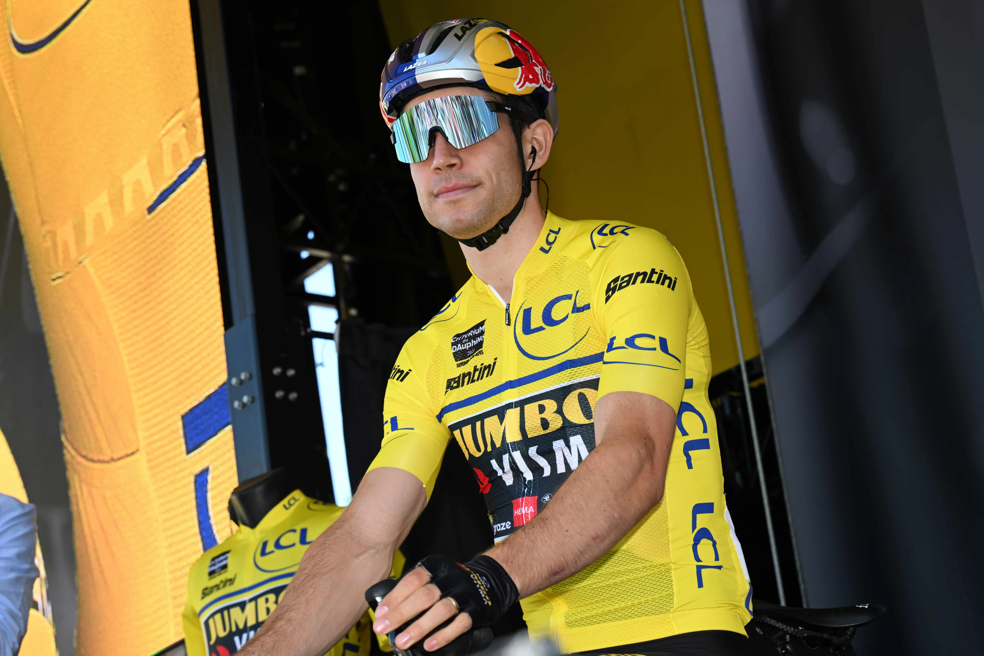 "Als hij meedoet, wint hij die rit" - Jan Hermsen voorspelt vroege gele trui voor Wout van Aert in Tour de France 2025