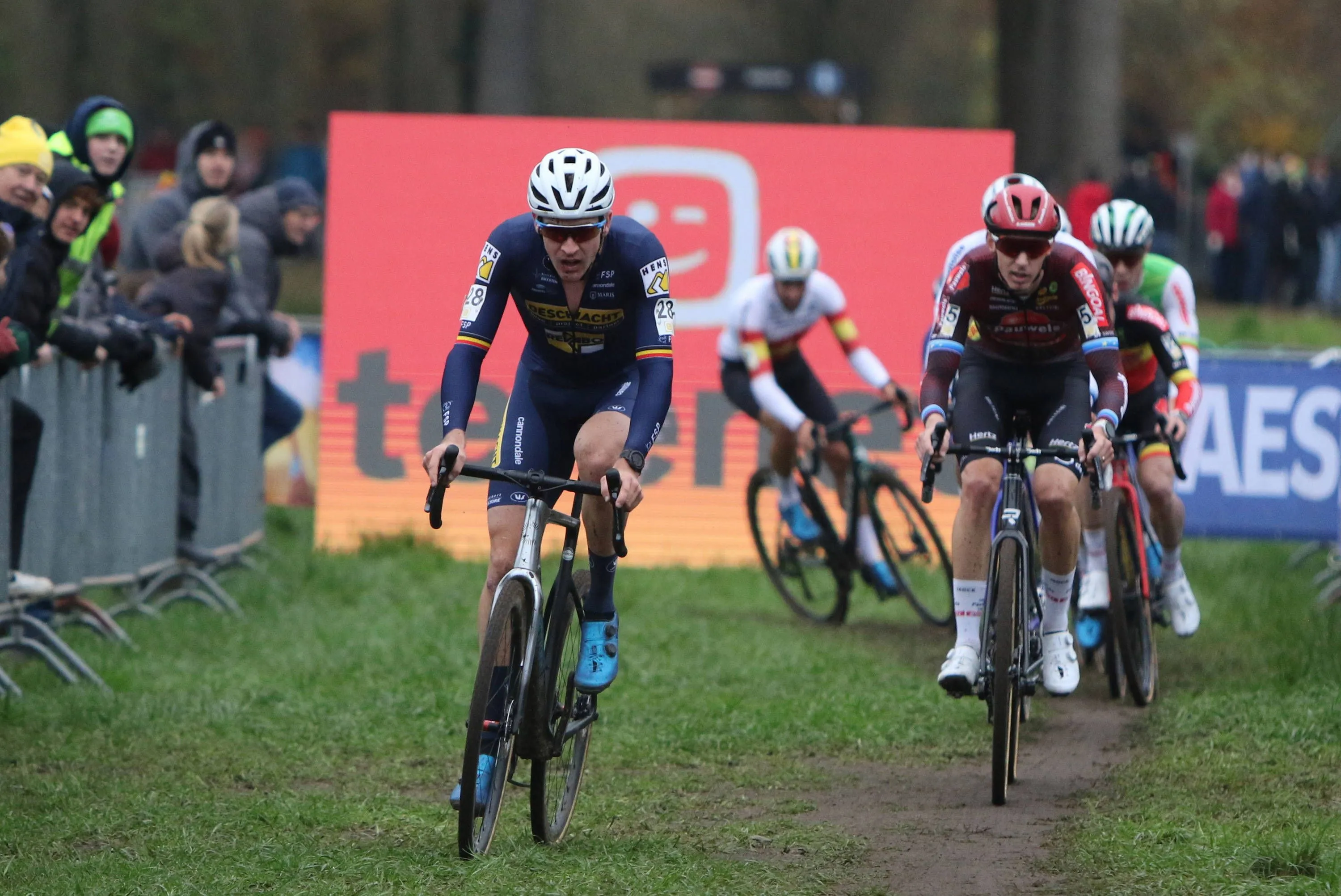 "De schorsing heeft me financieel zwaar geraakt" - Toon Aerts blij dat hij na twee jaar afwezigheid 'zijn sport weer kan beoefenen'