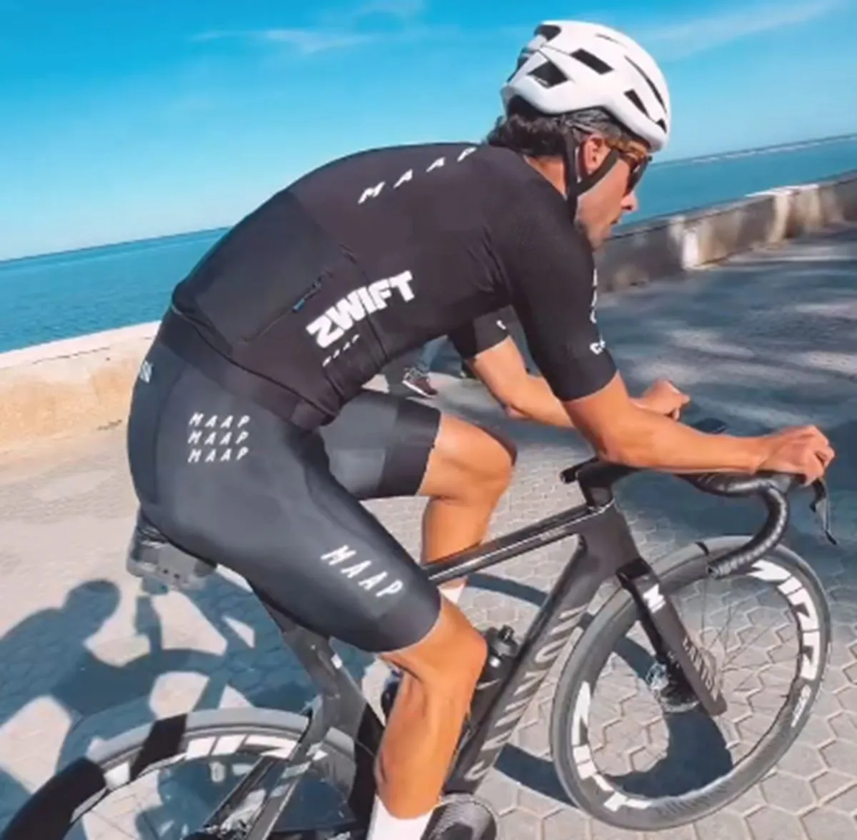 Vaste trainingspartner van Mathieu van der Poel wordt ambassadeur van Canyon