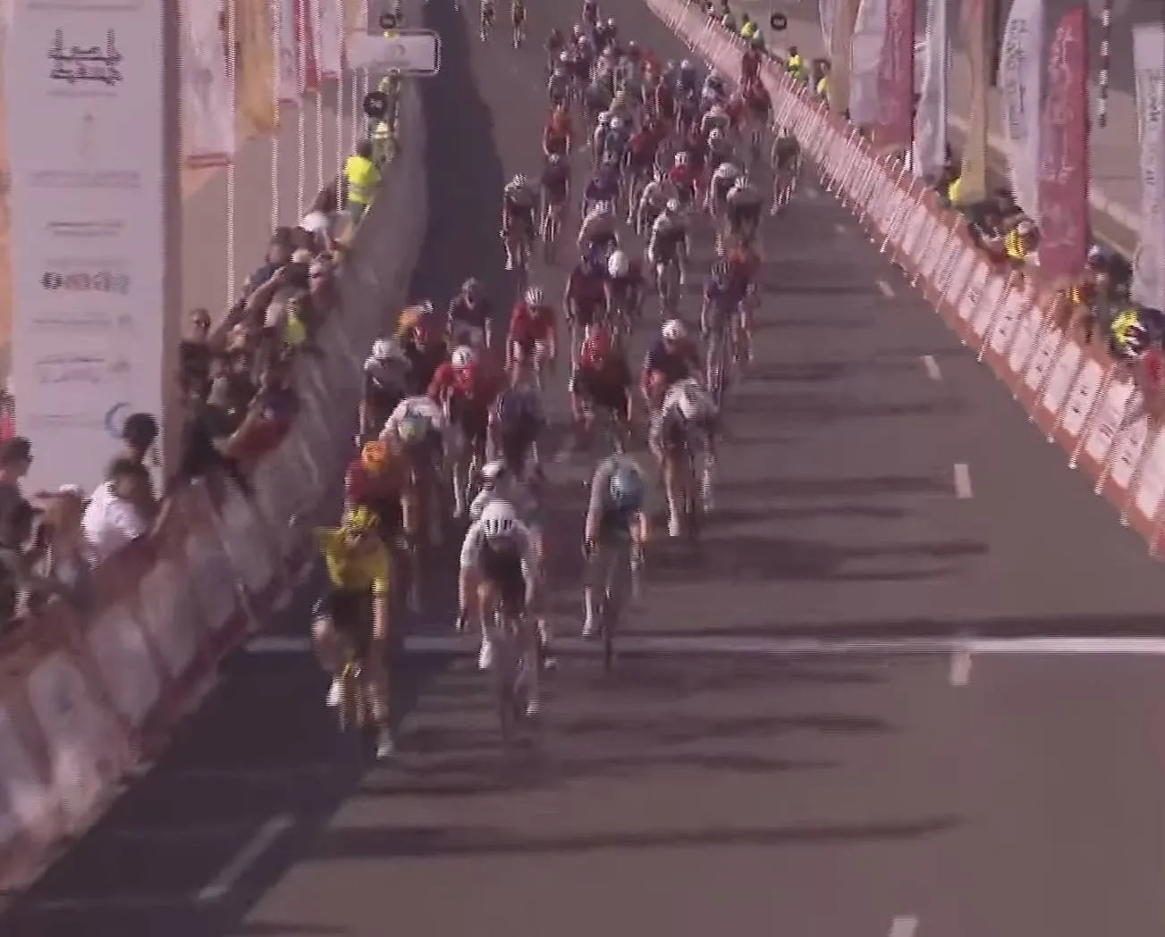 Olav Kooij opnieuw ongenaakbaar: tweede ritzege voor Nederlander in Tour of Oman