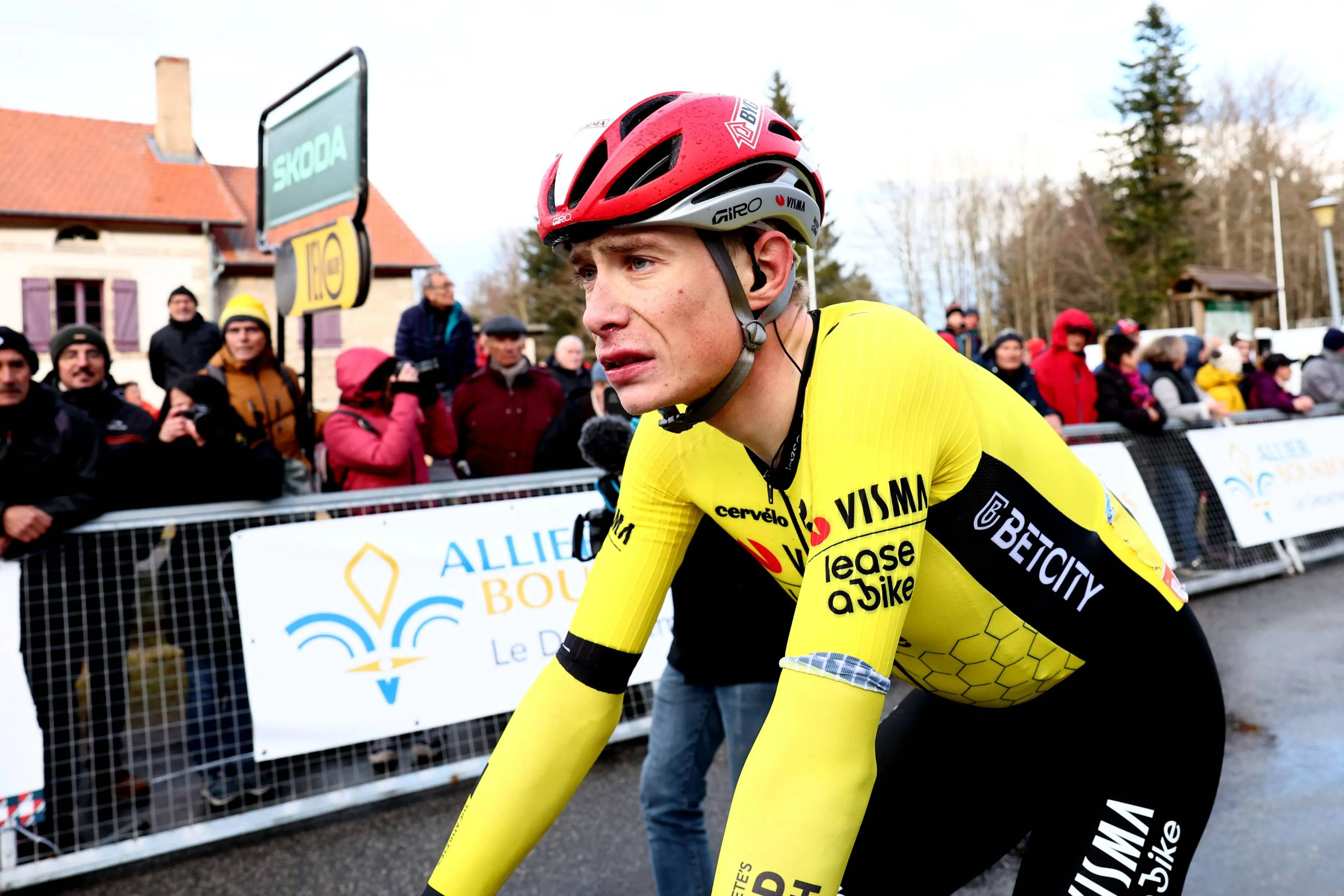 "Hij voelde zich sh*t na het opgeven in Parijs-Nice" - Visma DS geeft update over Jonas Vingegaard