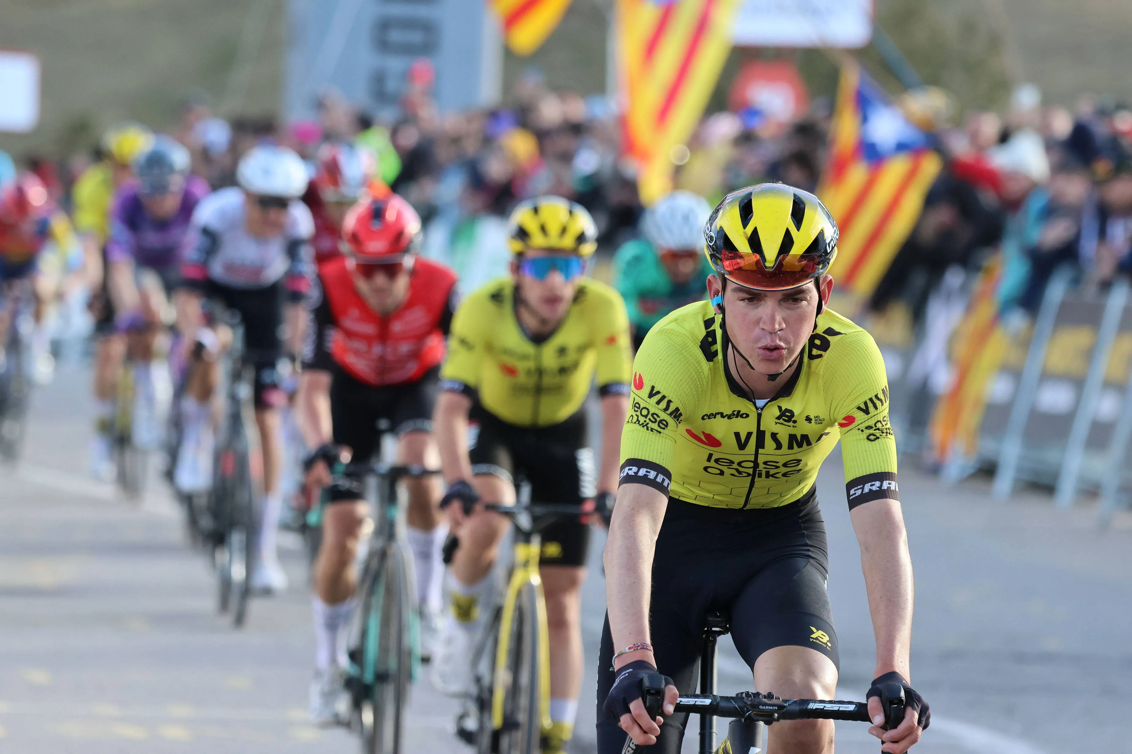 "Ik had goede benen op de slotklim" - Sepp Kuss tankt vertrouwen na sterk optreden in eerste bergrit Volta a Catalunya