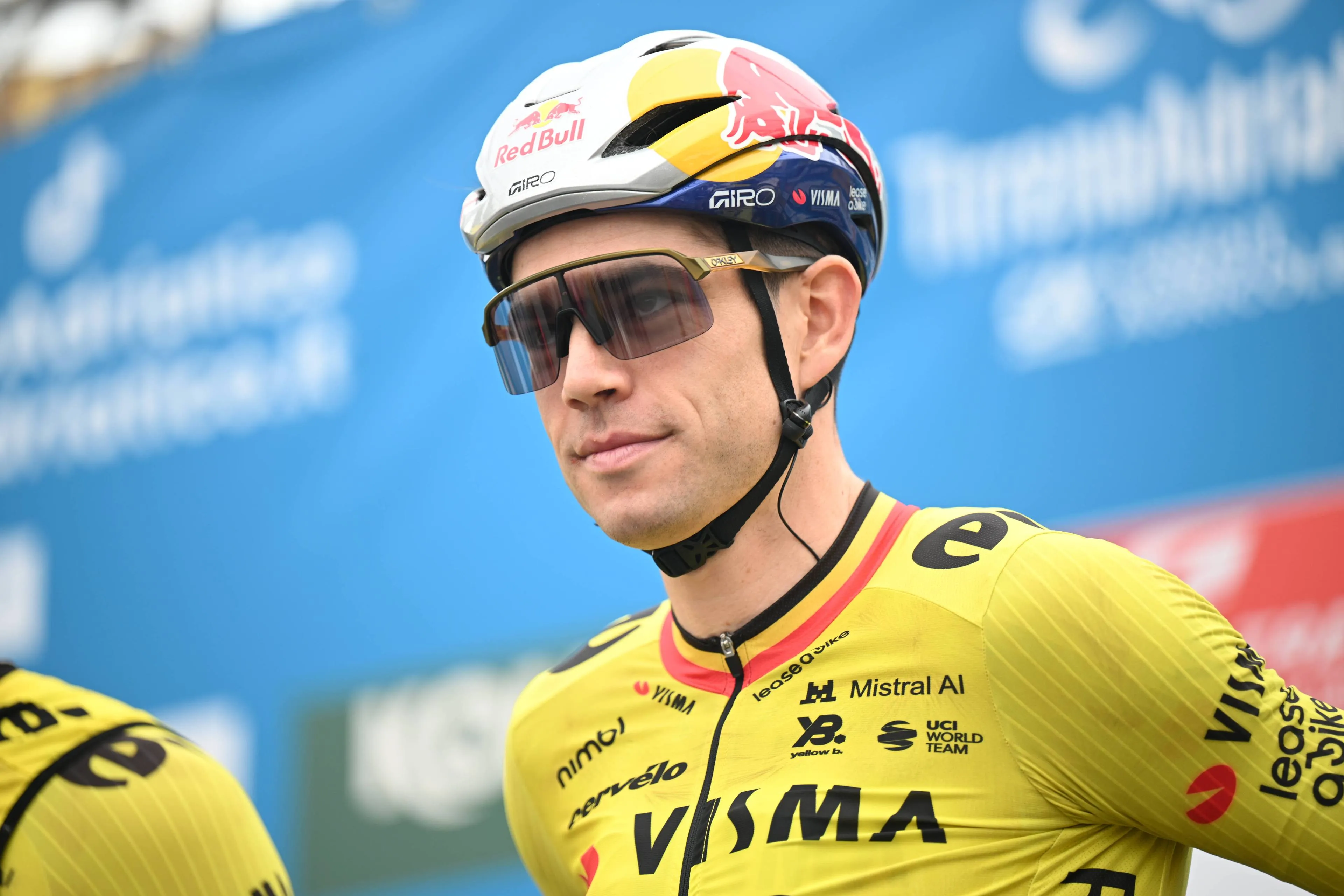Wout van Aert voor etappe 2 van de Tirreno-Adriatico 2026