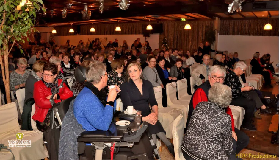 event en maan 01