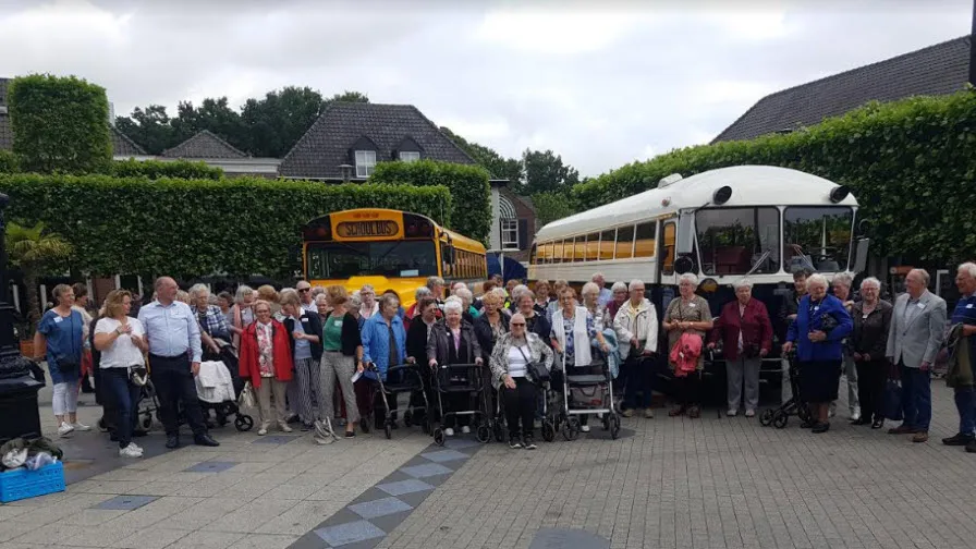 oldtimerbus toer 01