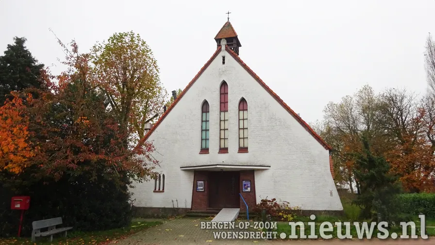 20211115 hoevene theater kapel 001b