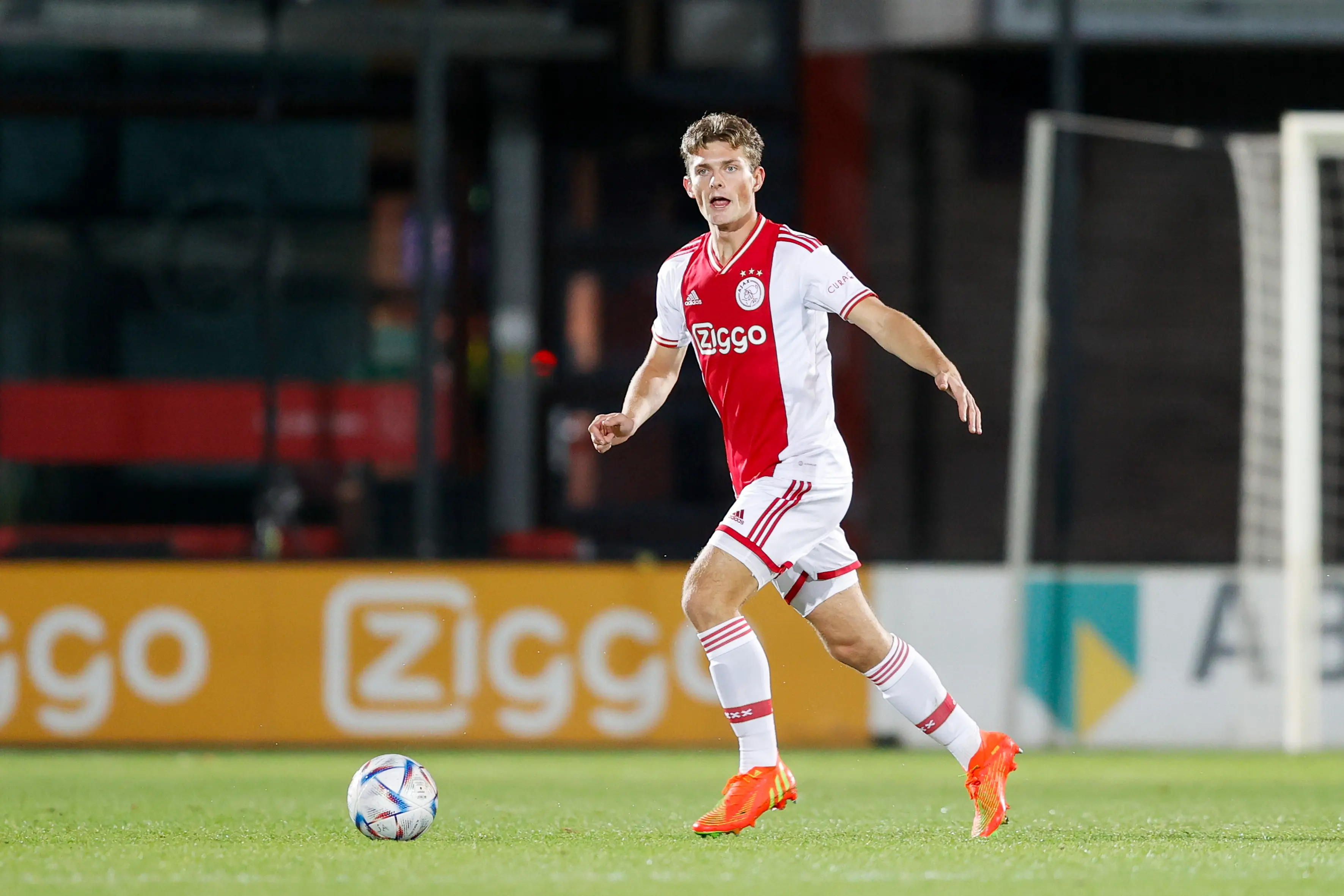 Ajax O18 met Aertssen en Vos op oorlogssterkte voor Youth League-duel met Sporting