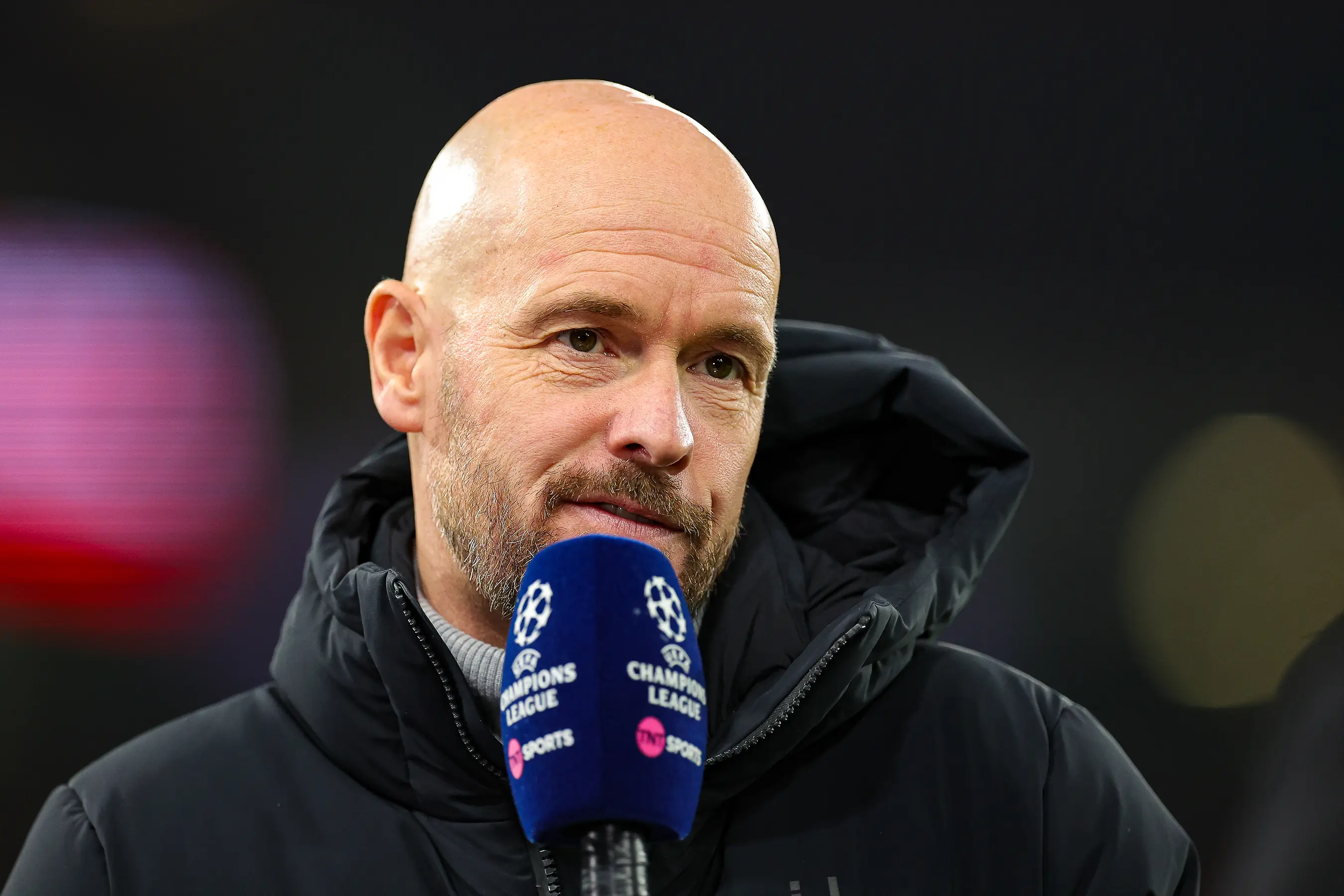 Ten Hag onthult beste ploeggenoot en beste speler die hij trainde: 'Snelheid van een buitenspeler'
