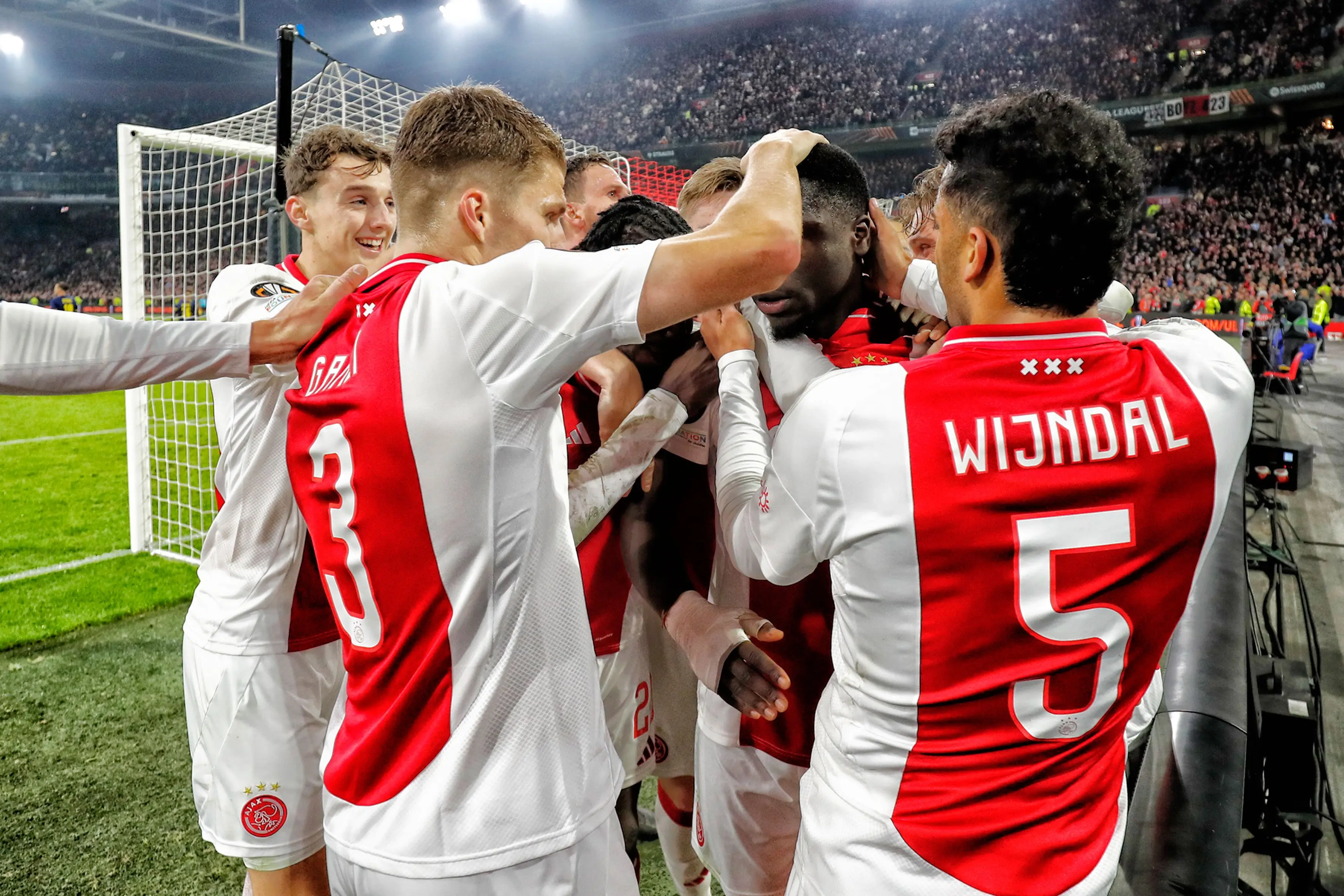 Ajax treft Union Saint-Gilloise of PAOK Saloniki in tussenronde van de Europa League