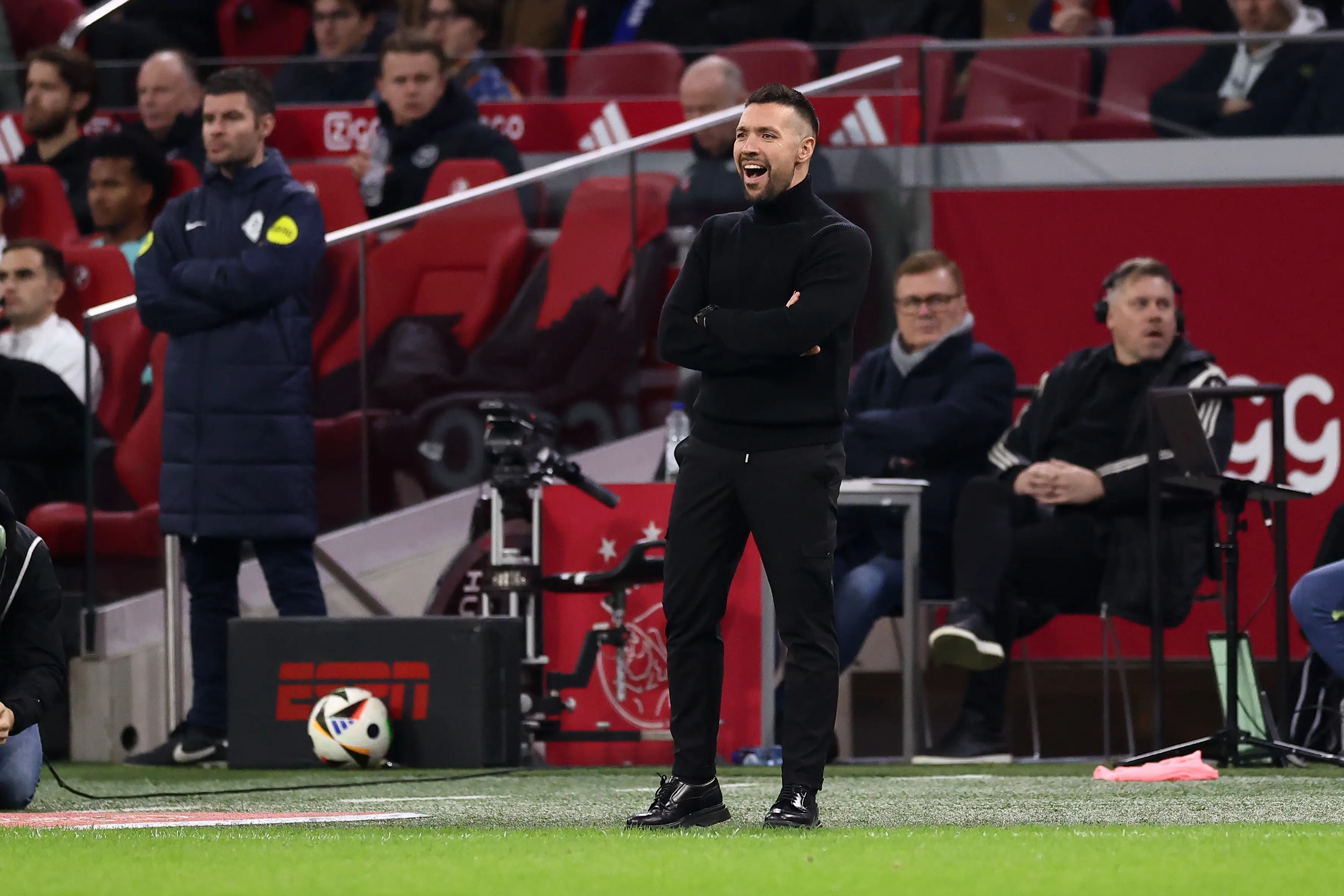 Farioli blijft roteren bij Ajax: 'De laatste clean week was in september'