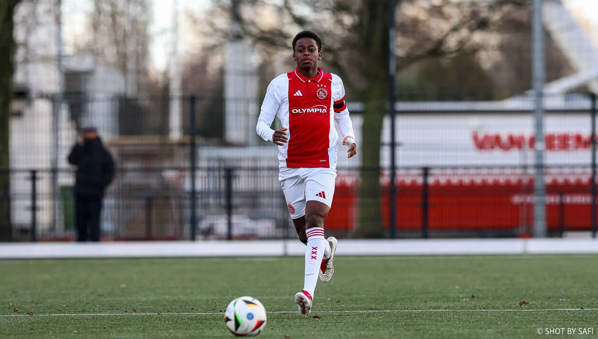 'Ajax ziet volgend talent bijtekenen: Abdalla verlengt contract met een jaar'