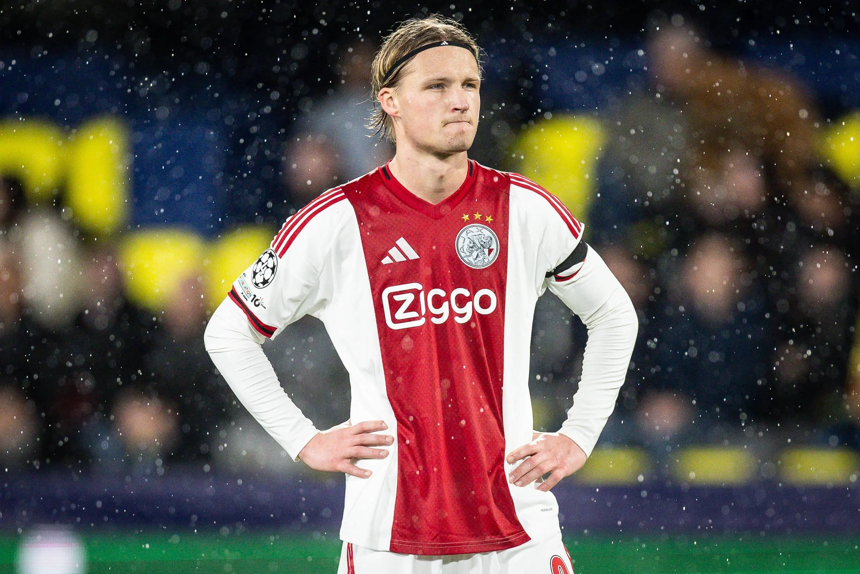 'Dolberg op weg naar uitgang bij Ajax; Deen mag van Cruijff uitzien naar een andere club'