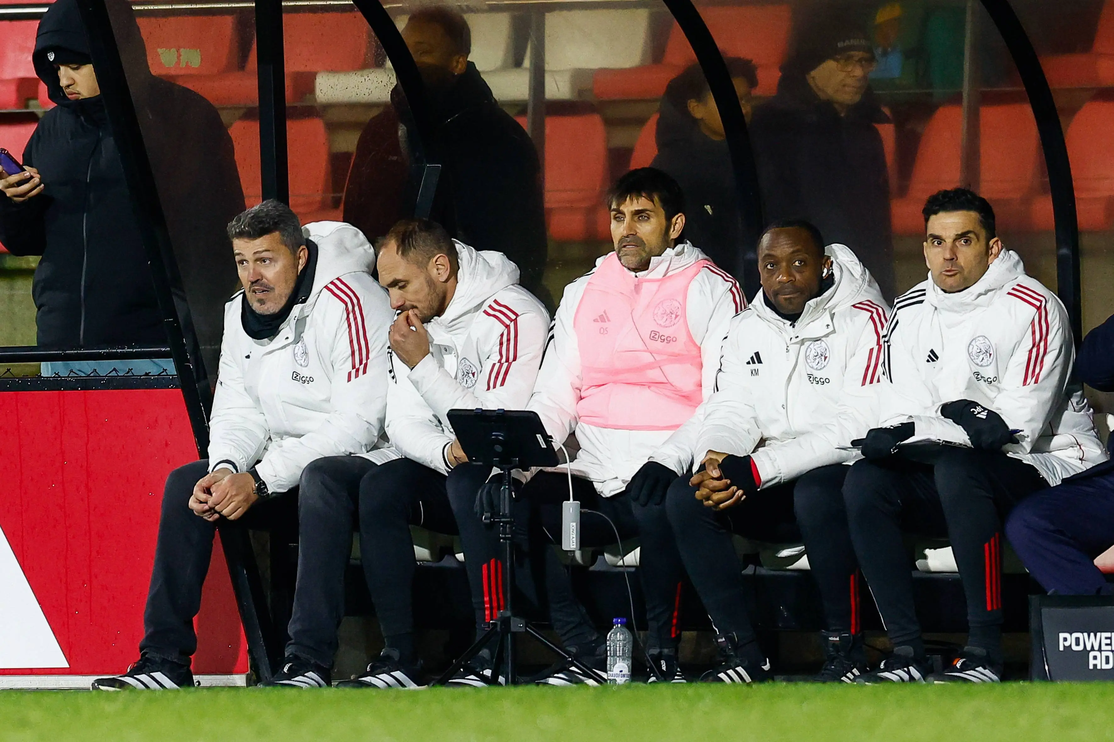García stipt pijnpunt Ajax aan: 'Moet niet makkelijk zijn om in het eerste elftal te komen'