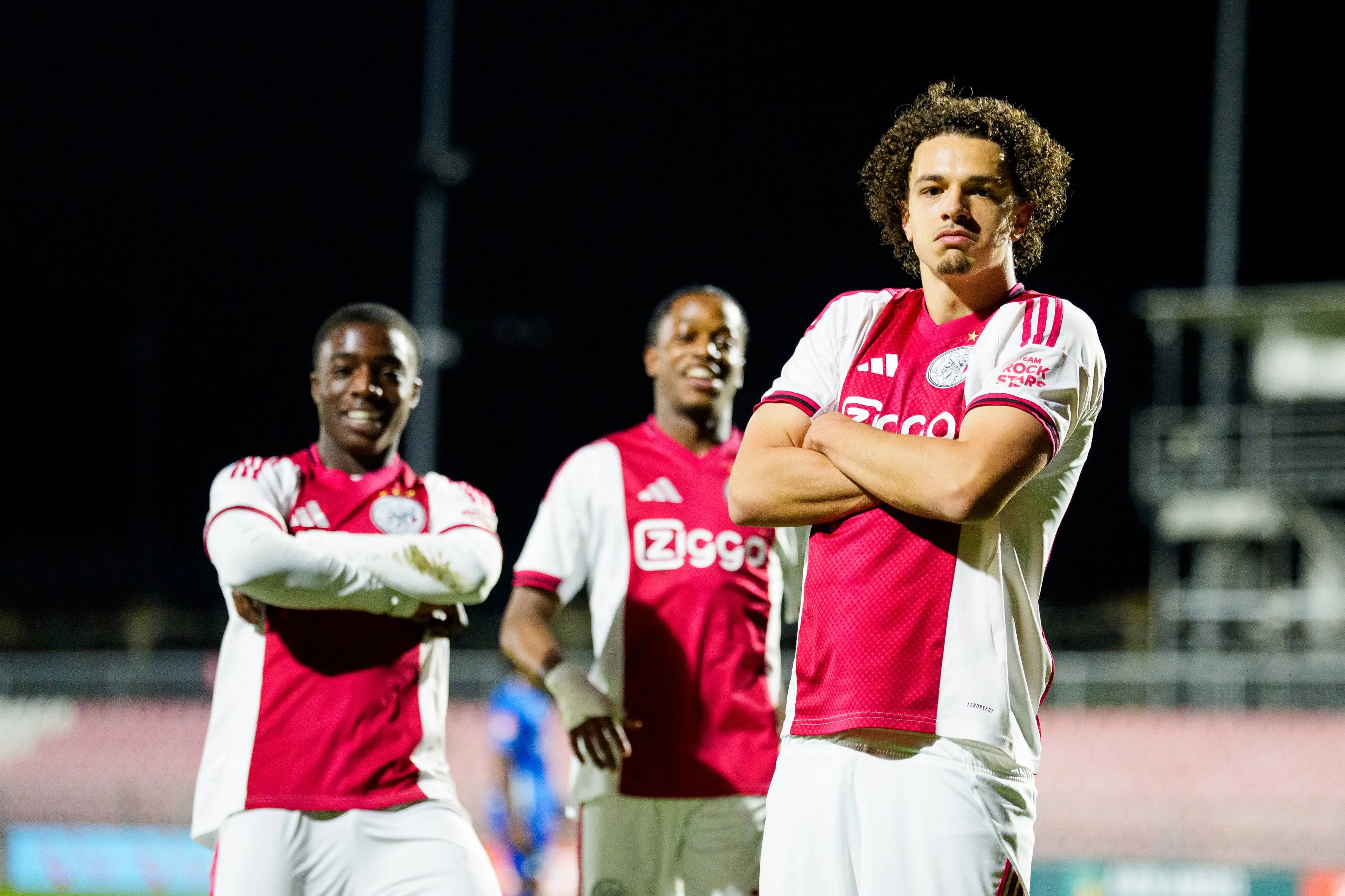 Geruchtenmolen: 'SC Cambuur wil Vink overnemen van Ajax, dat terugkoopclausule bedingt'