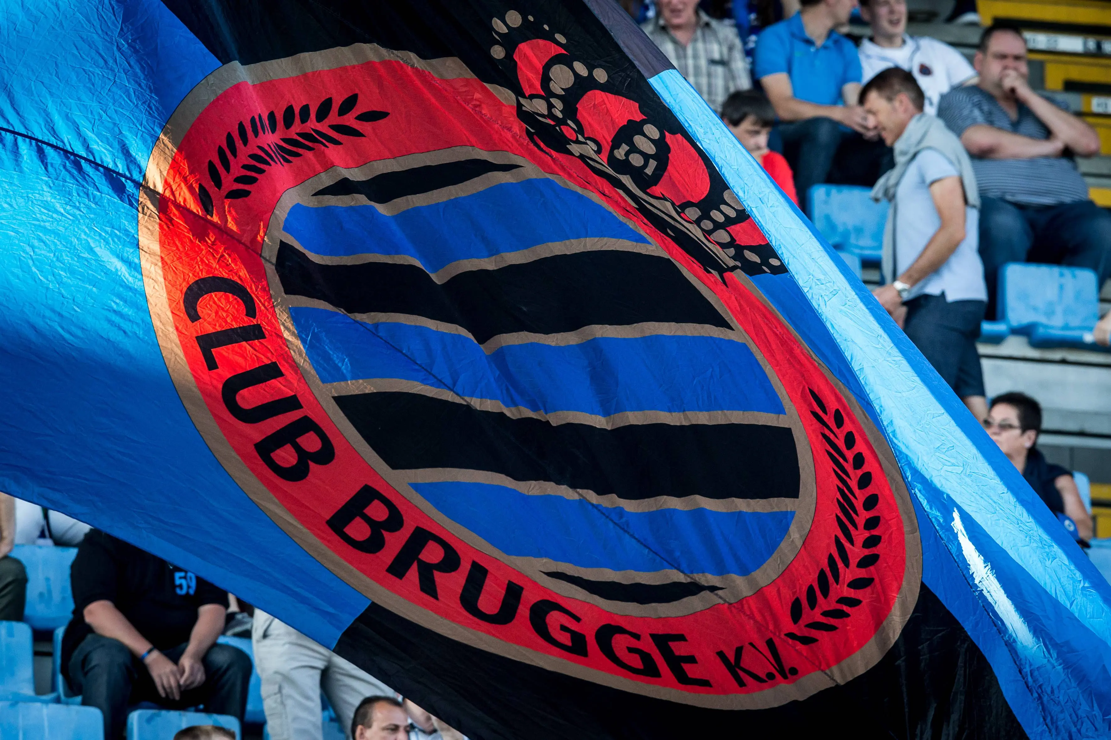 Geruchtenmolen: 'Ajax ziet gewild toptalent kiezen voor langer verblijf bij Club Brugge'