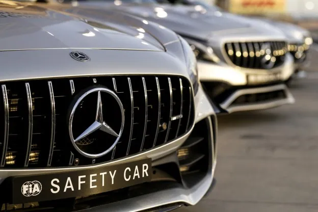 Mercedes wil met nieuwe technologie 'veiligste' safetycar ooit creëren voor 2024