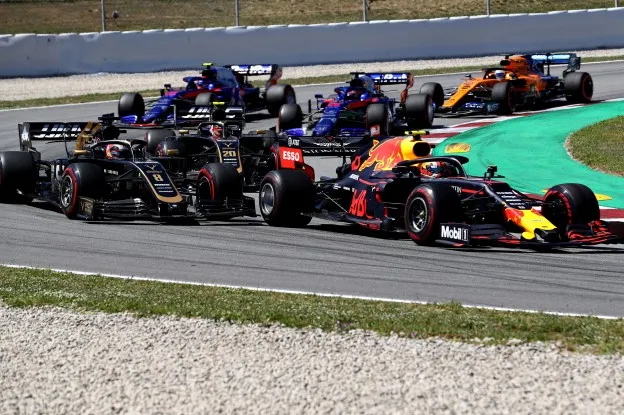 pierre gasly rb15jpg