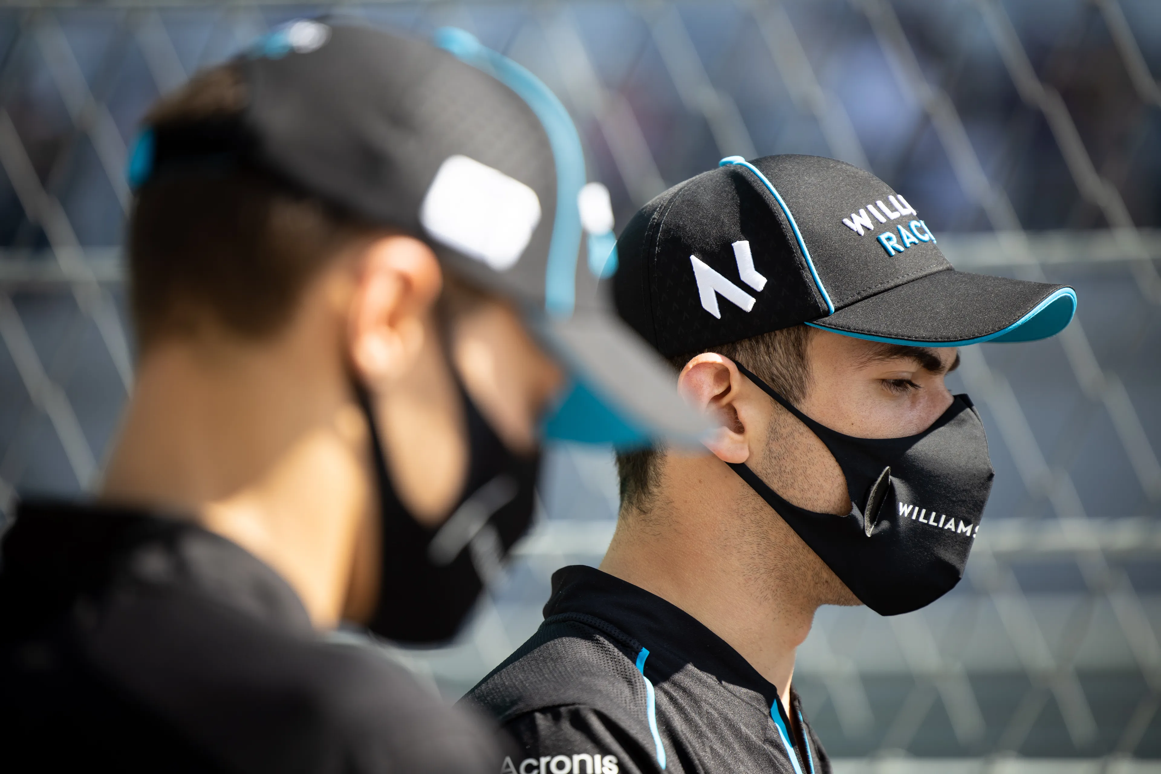 Update | Hamilton komt op voor Latifi na doodsbedreigingen