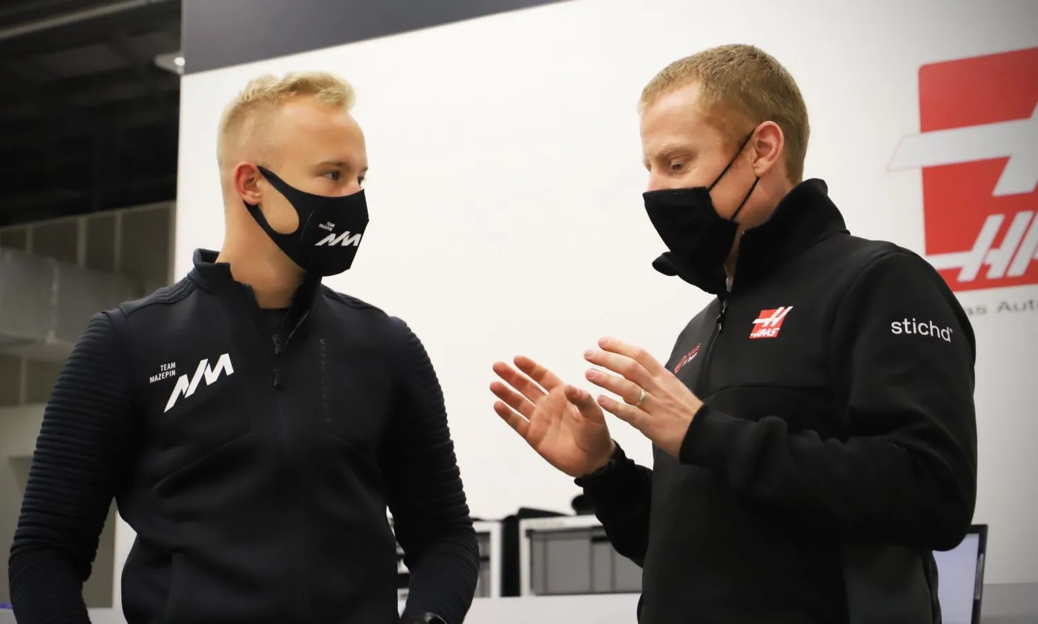 Steiner over Schumacher en Mazepin: 'Het zijn geen beste vrienden'