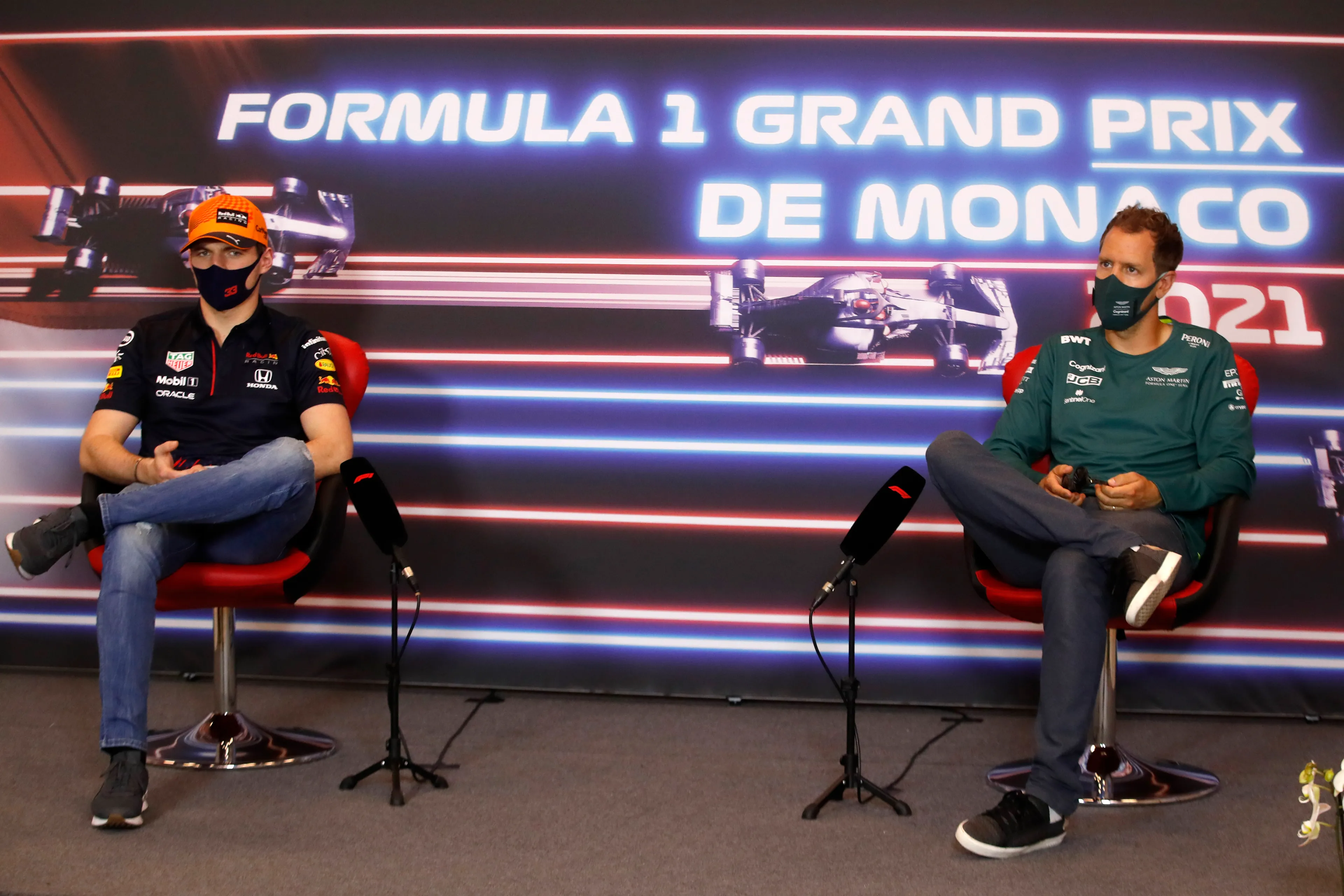 Vettel kritisch op opvoeding Verstappen: 'Onze jeugd is fundamenteel'