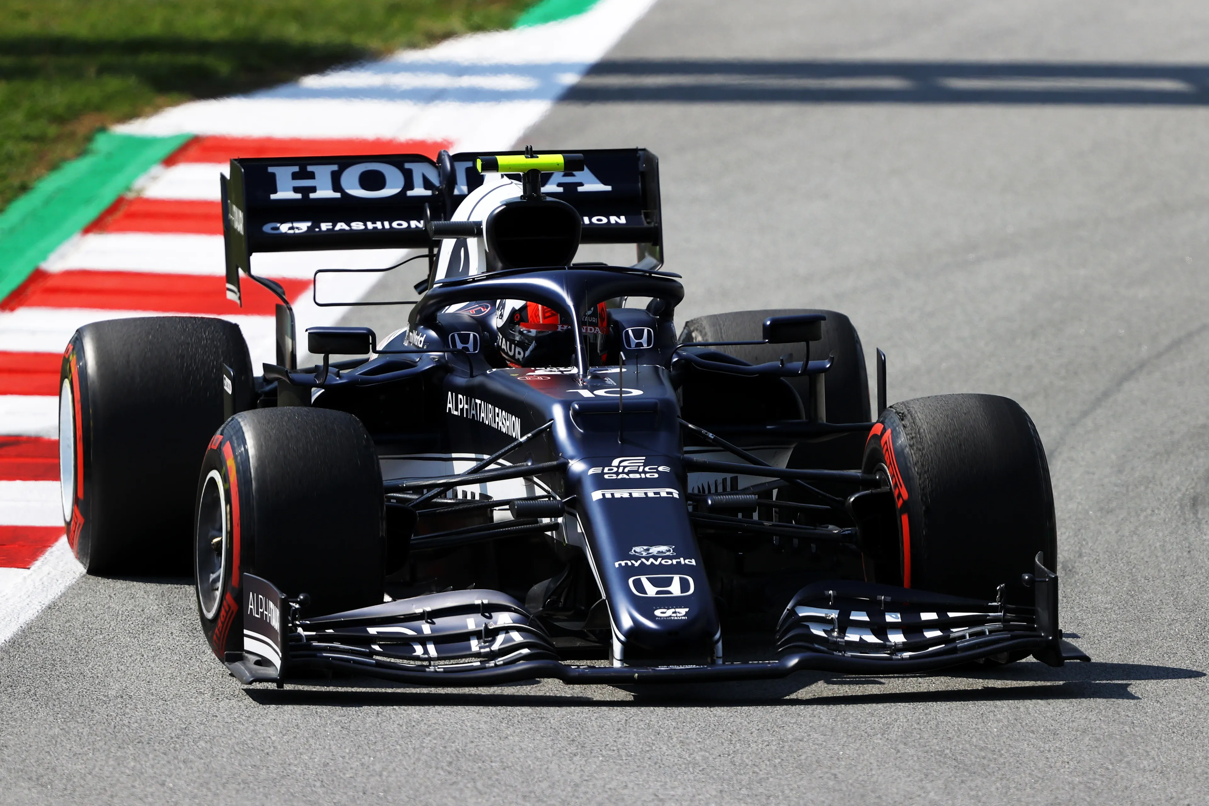 Pierre Gasly AlphaTauri2